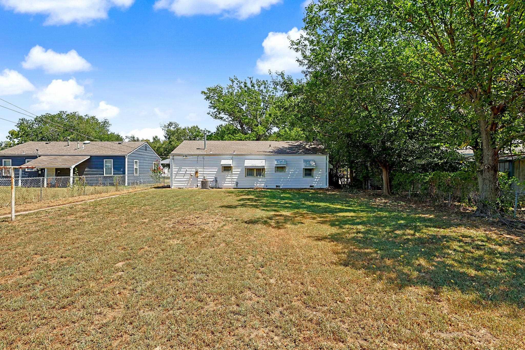 3255 S Gold Property Photo 26