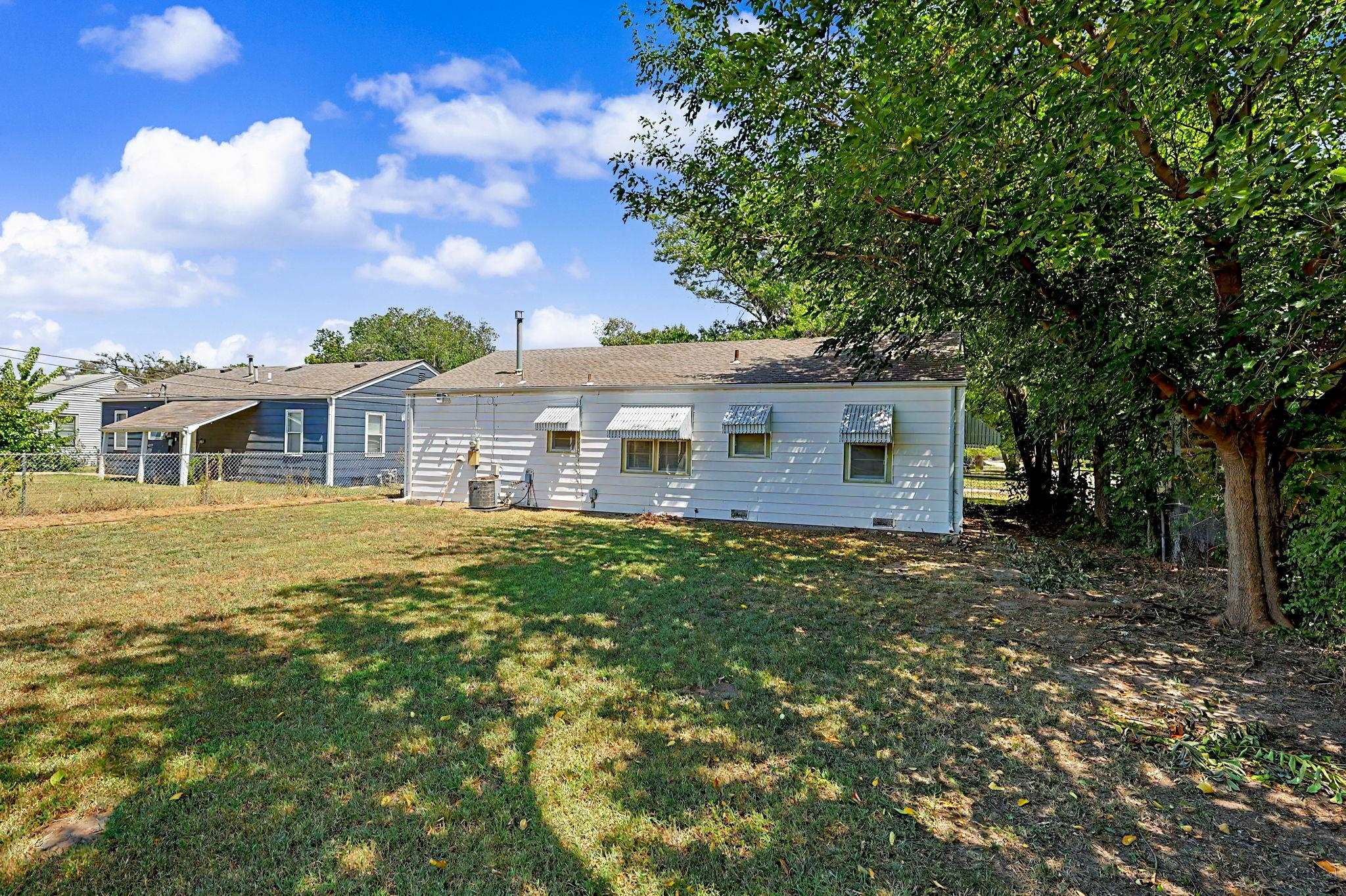 3255 S Gold Property Photo 28