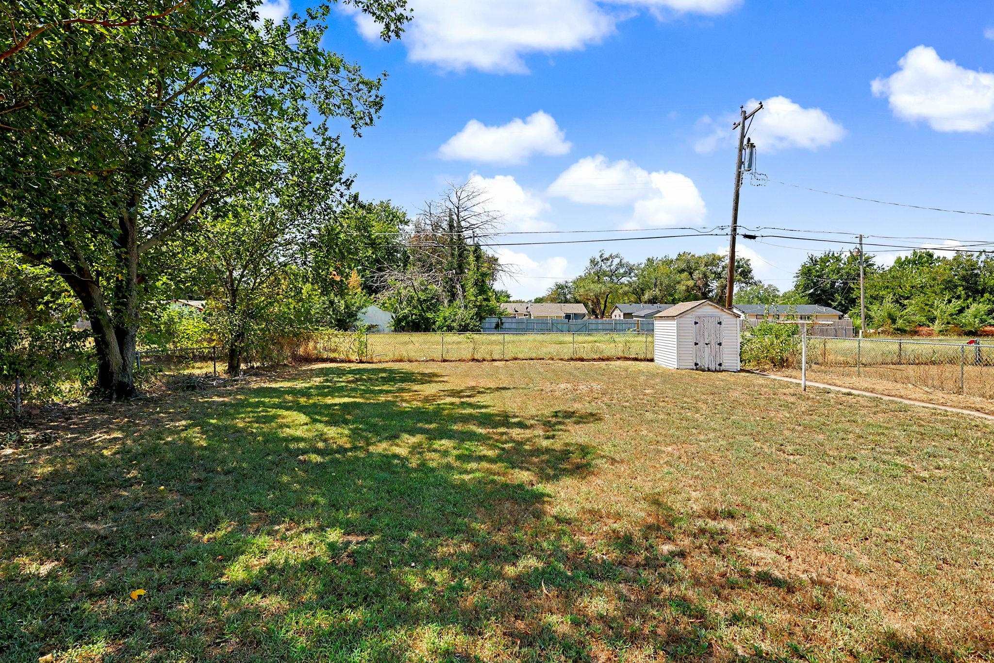 3255 S Gold Property Photo 30