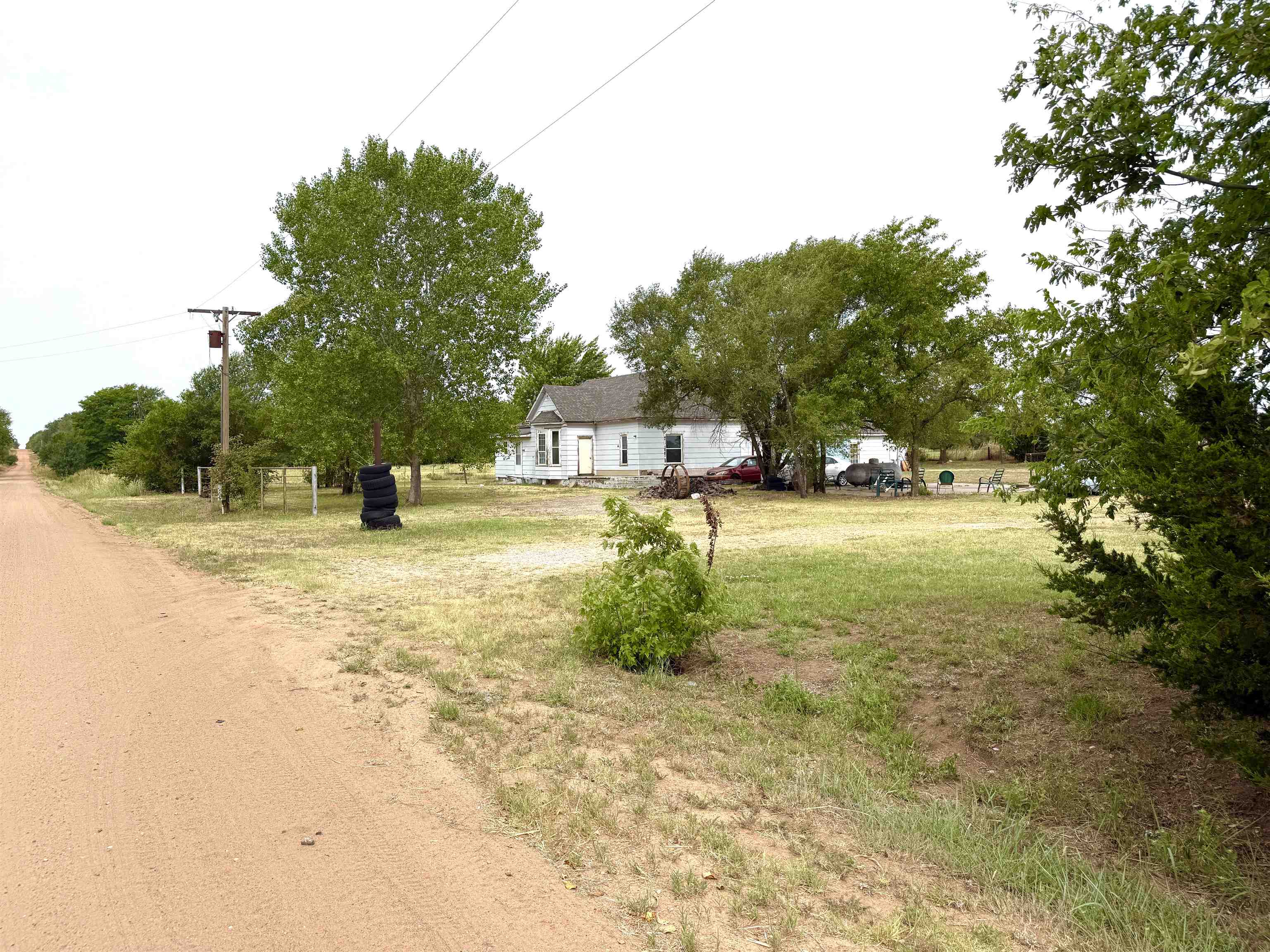 1006 NW 70 RD