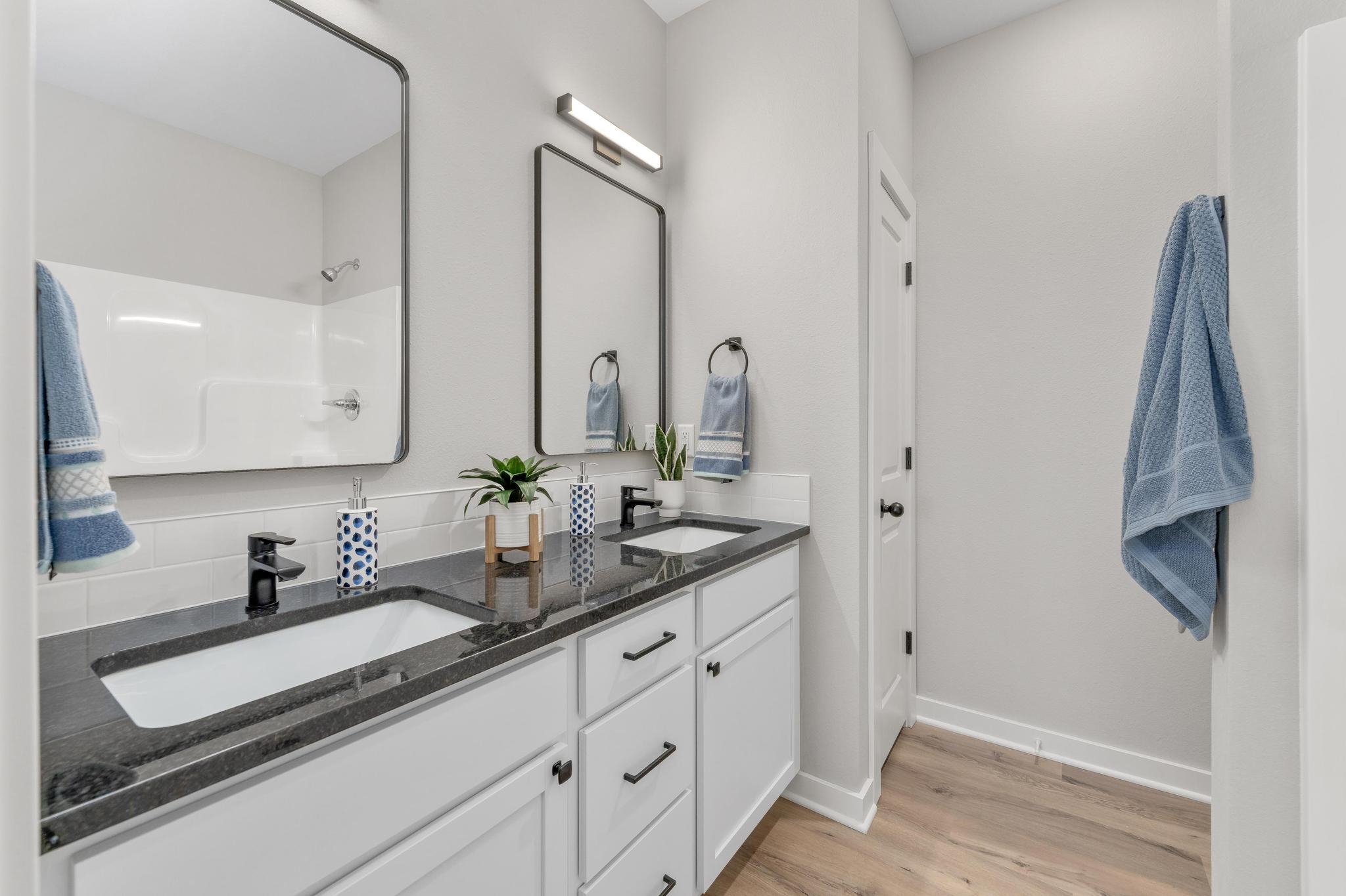 13018 W Thorton St Property Photo 19