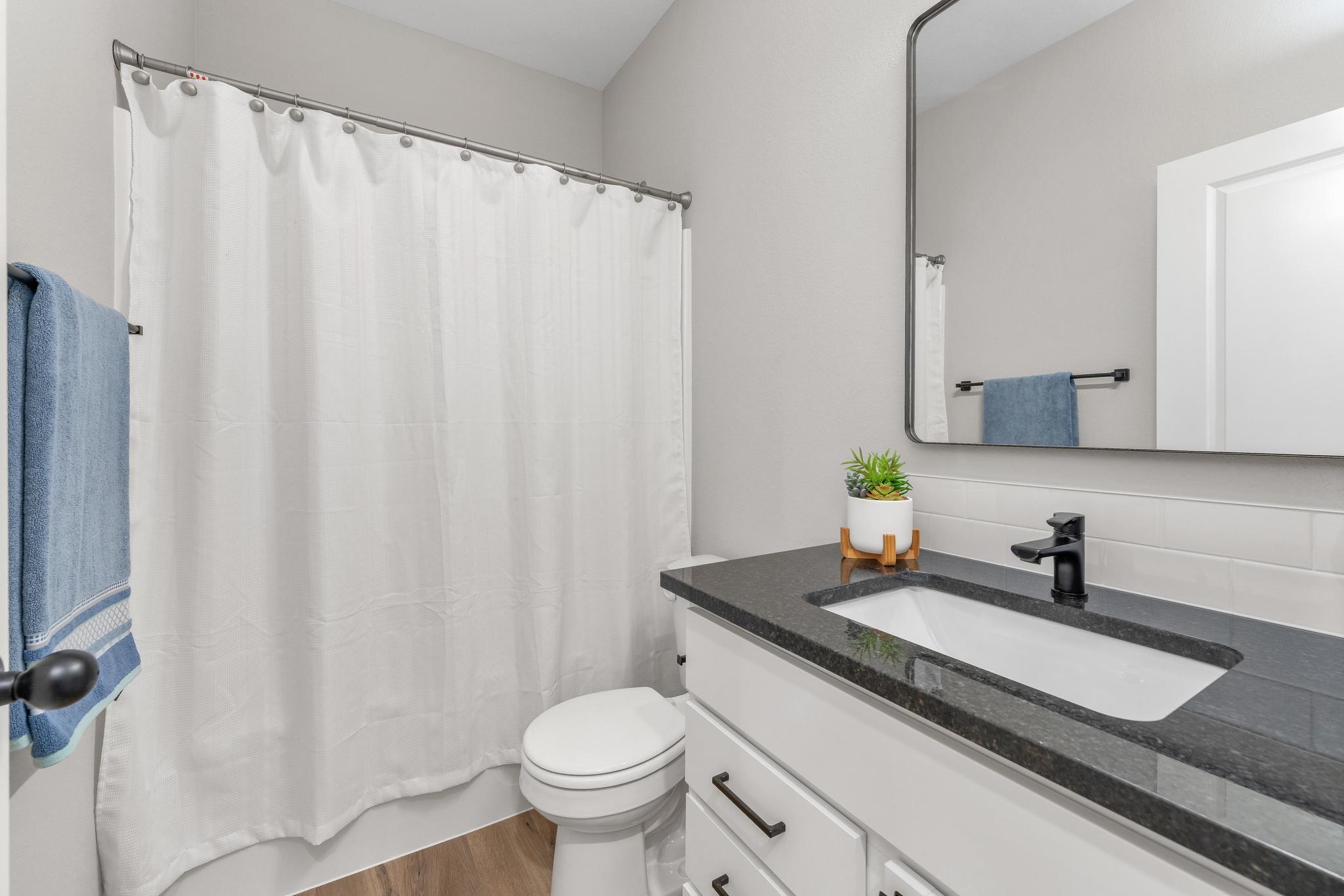 13018 W Thorton St Property Photo 22