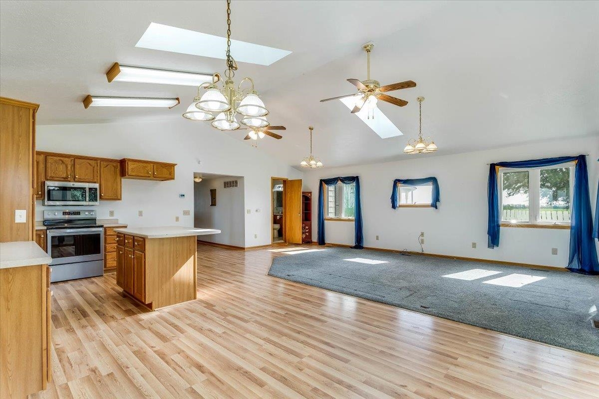 16911 S Woodberry Property Photo 15