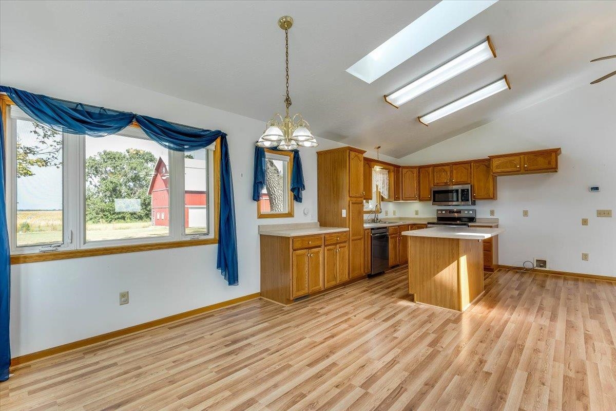 16911 S Woodberry Property Photo 16