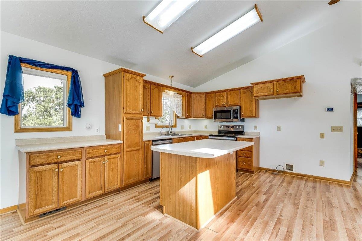 16911 S Woodberry Property Photo 17