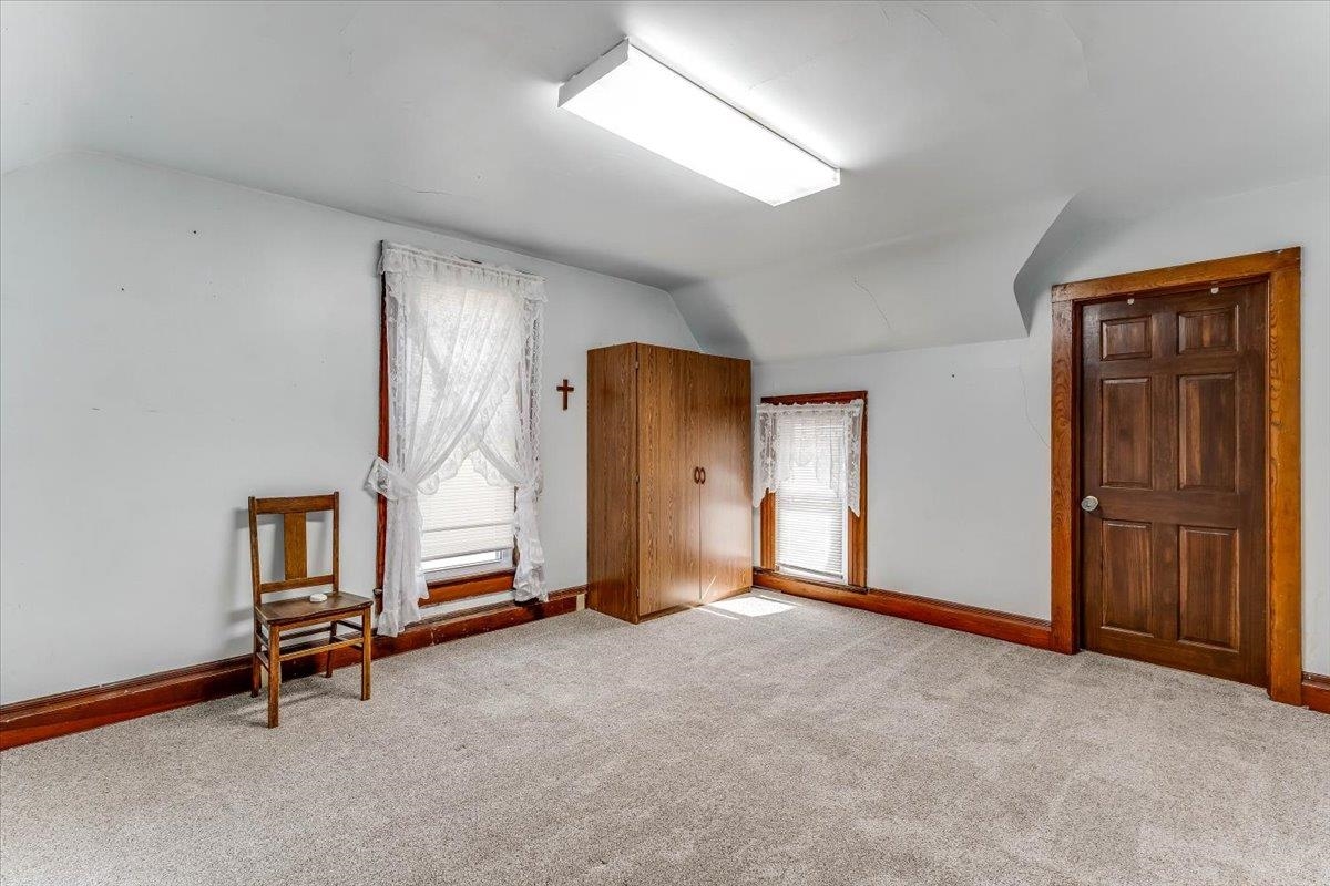 16911 S Woodberry Property Photo 34