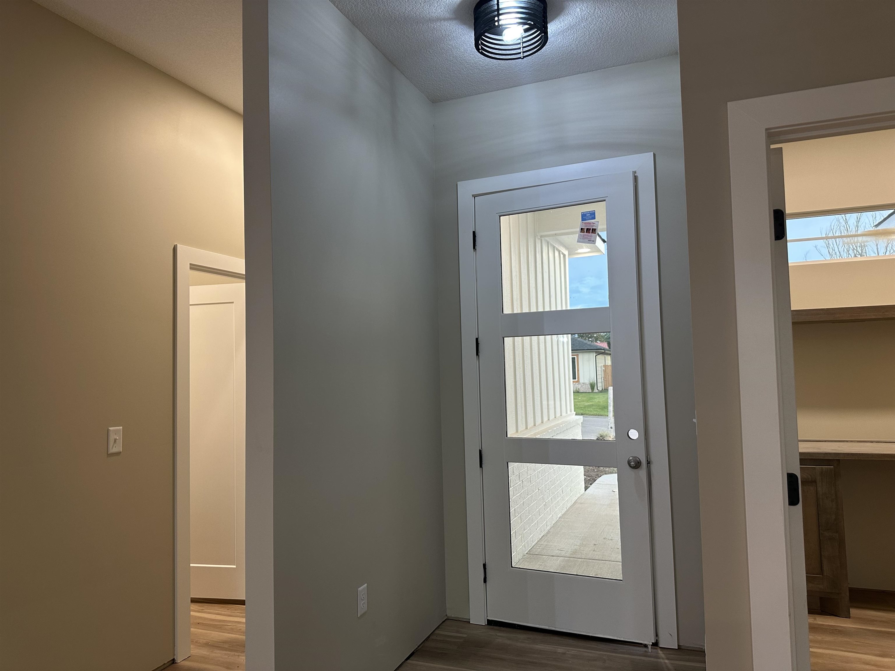 4430 N Sunny Ct Property Photo 4