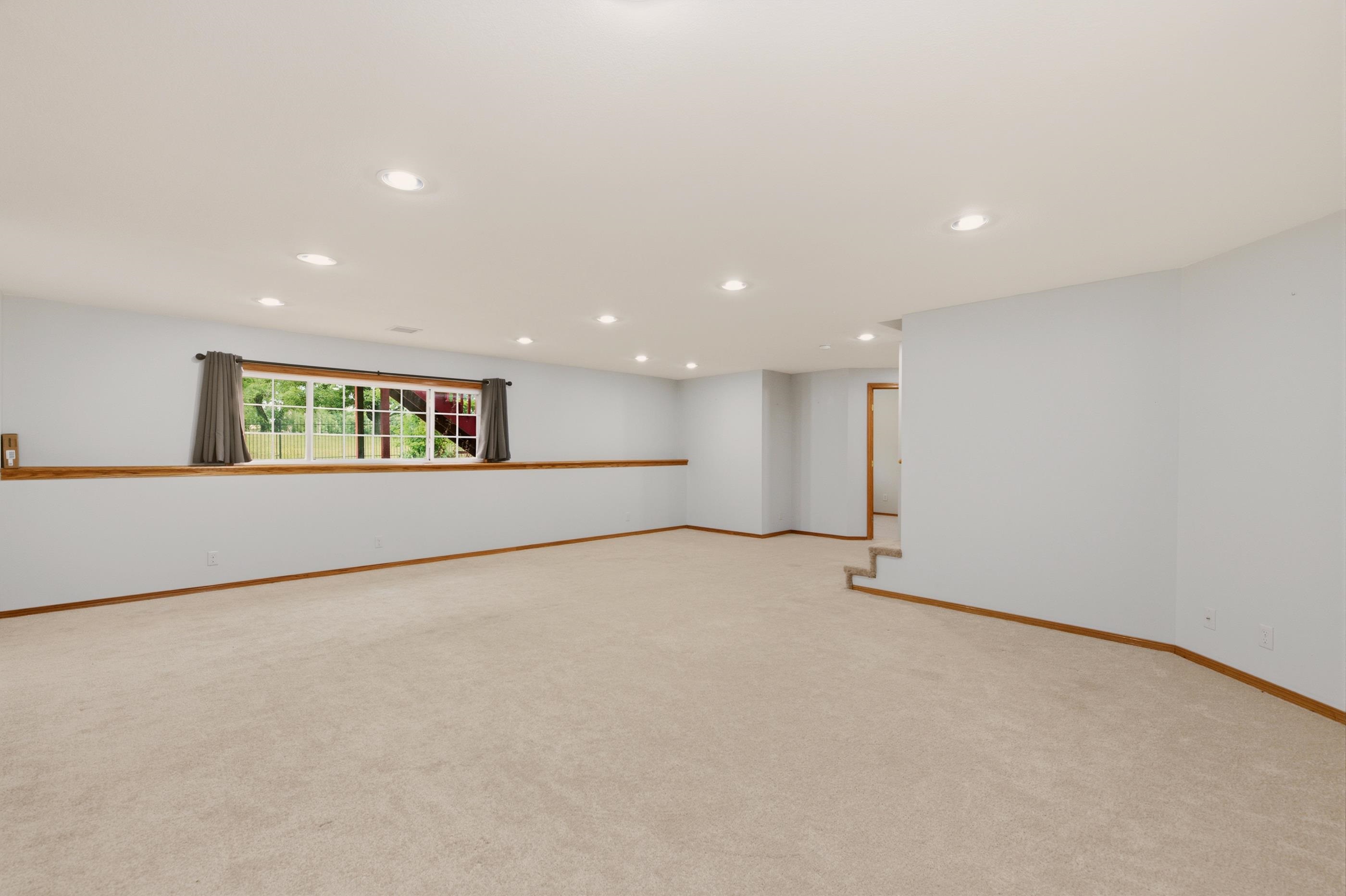 882 S Bedford Ct Property Photo 24