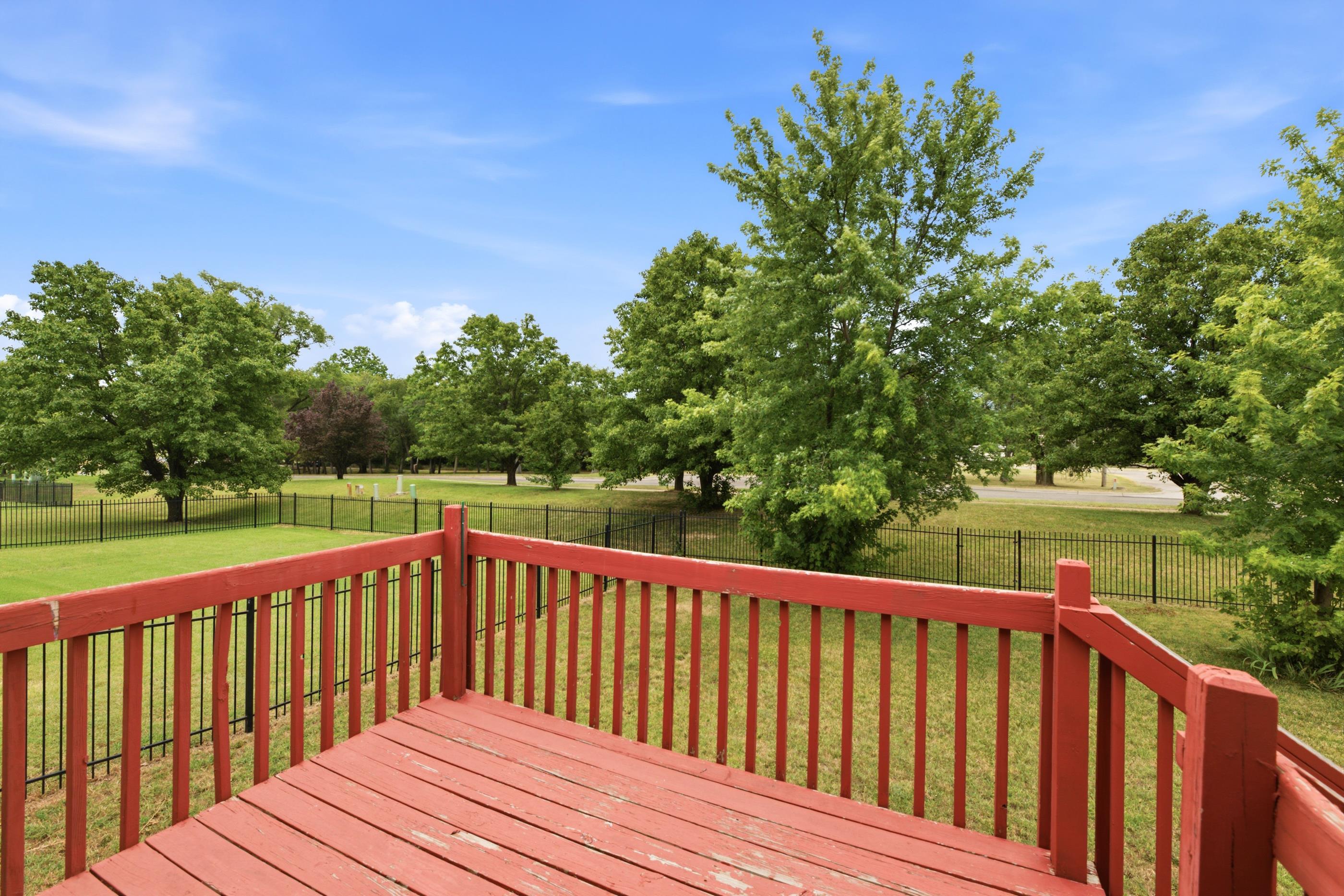 882 S Bedford Ct Property Photo 31