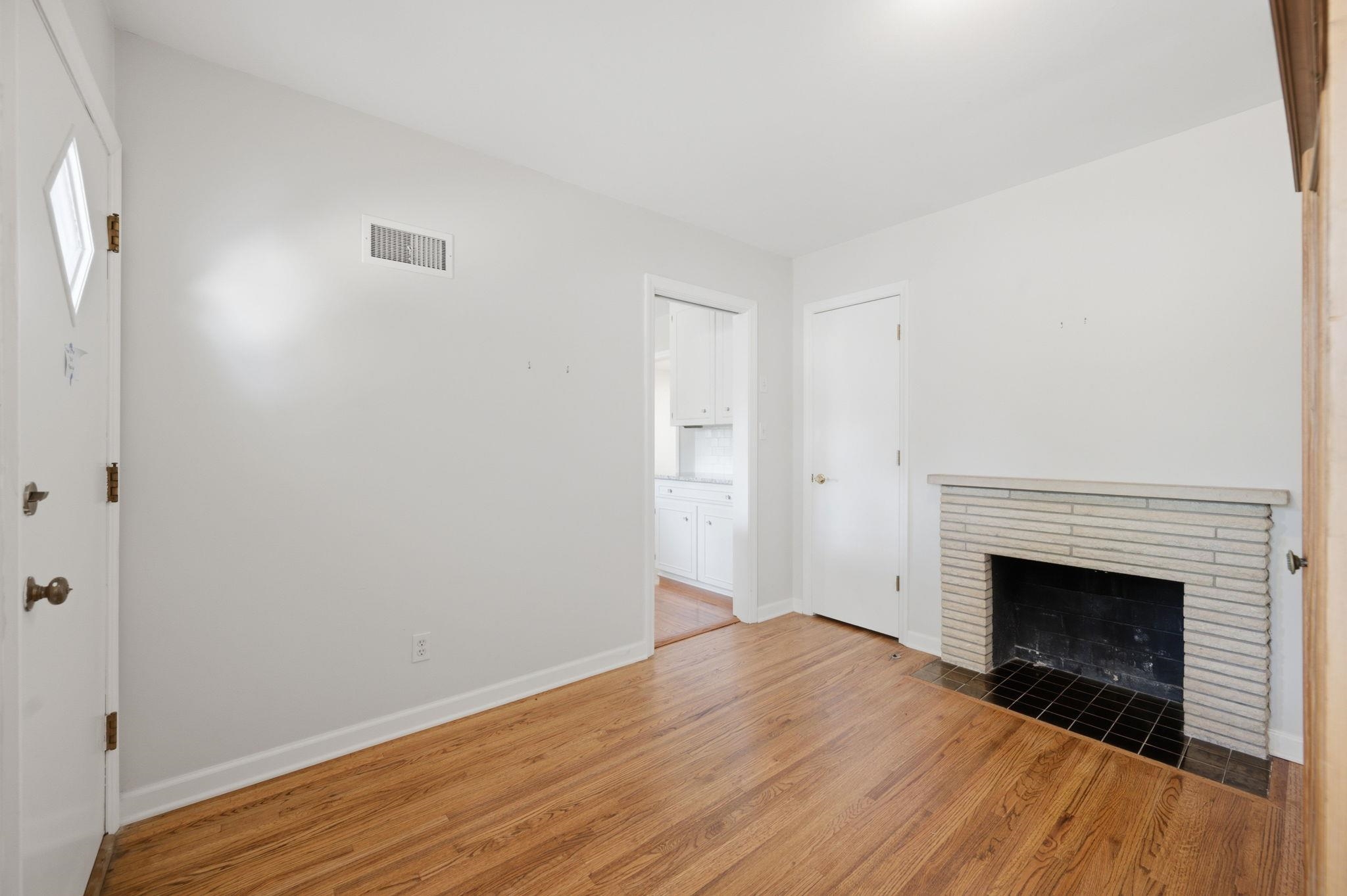225 N Patton St Property Photo 24