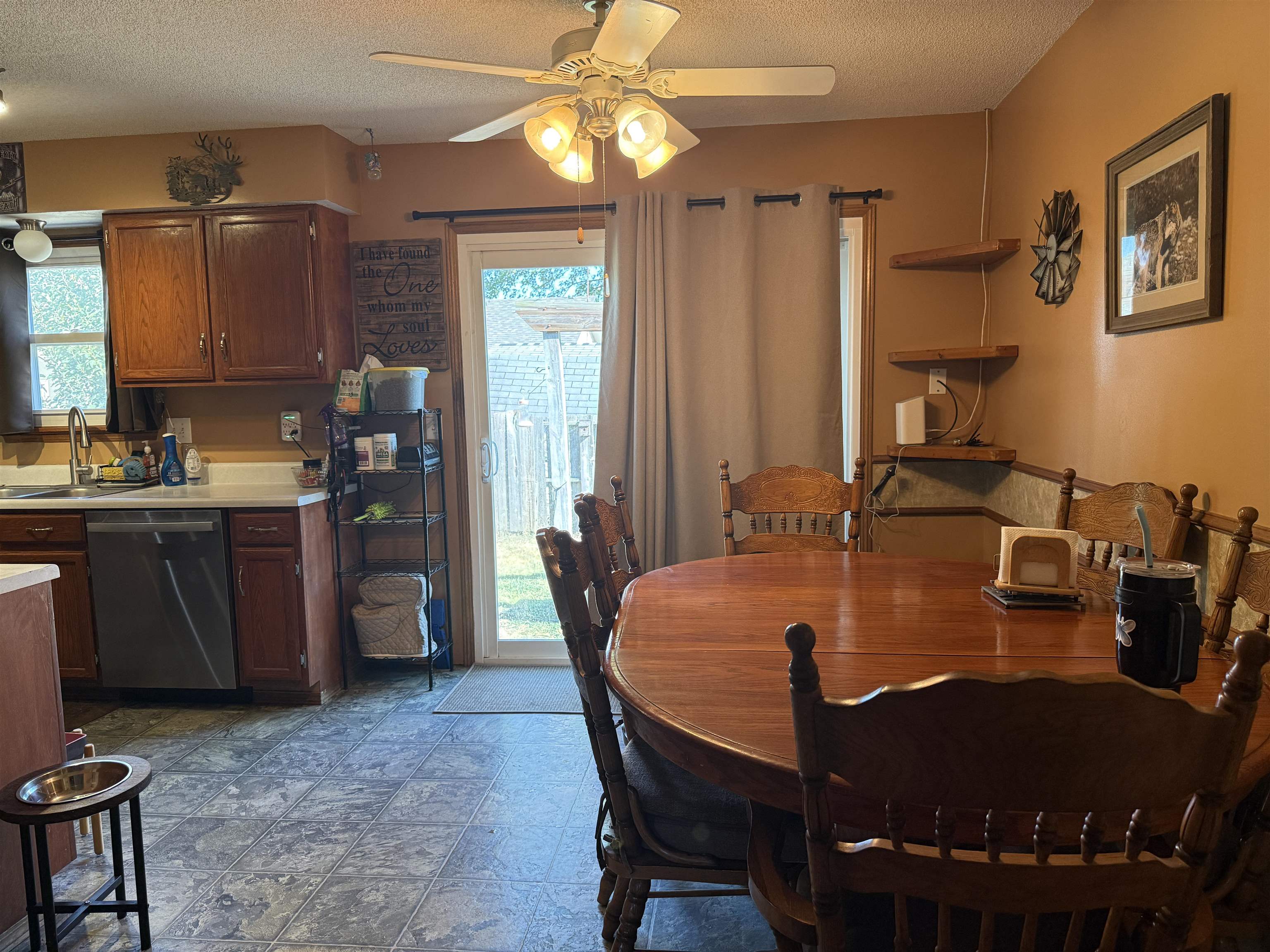 11517 W Jewell Ct Property Photo 4