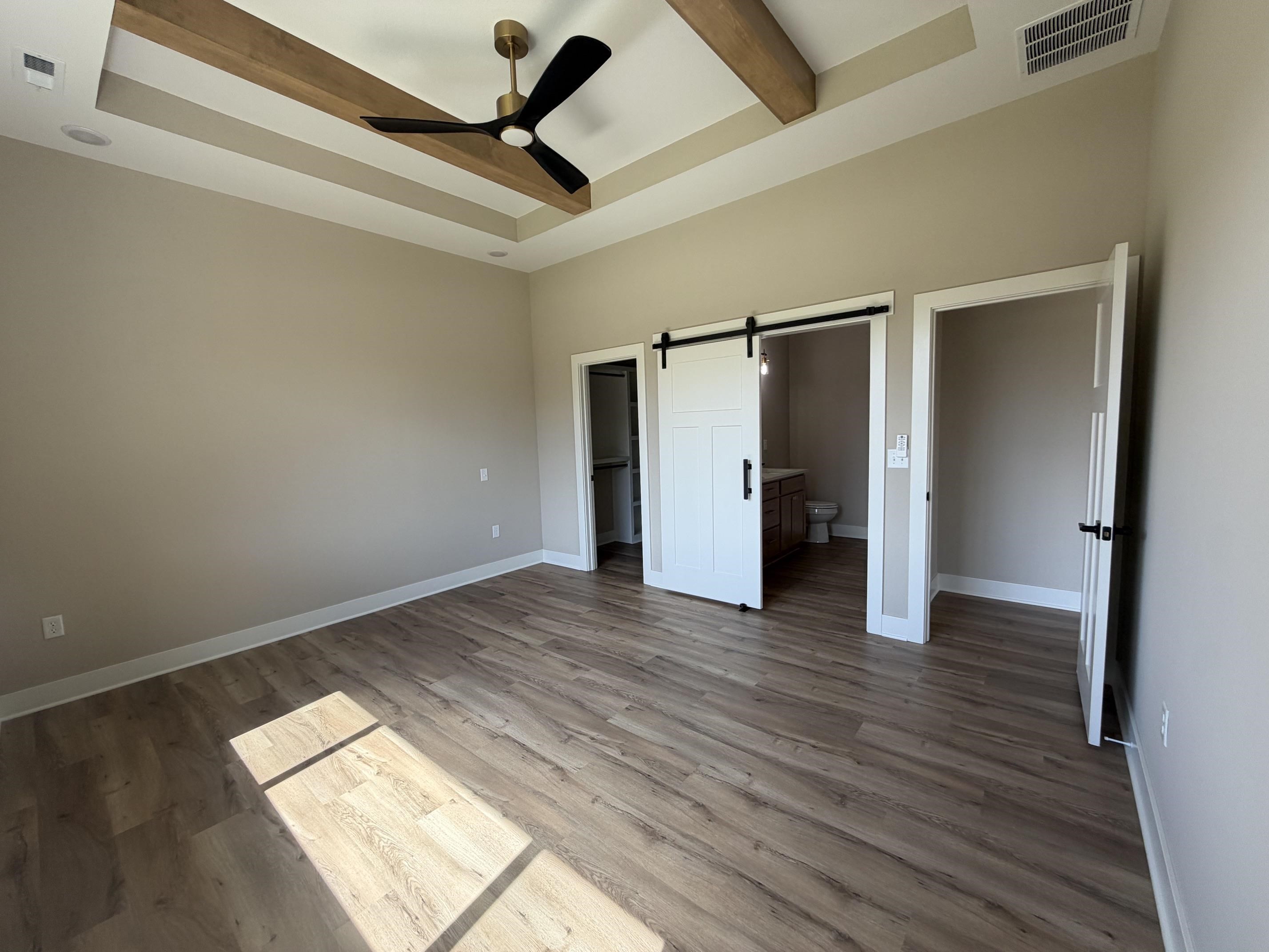 706 N Rainbow Lake Ct Property Photo 8