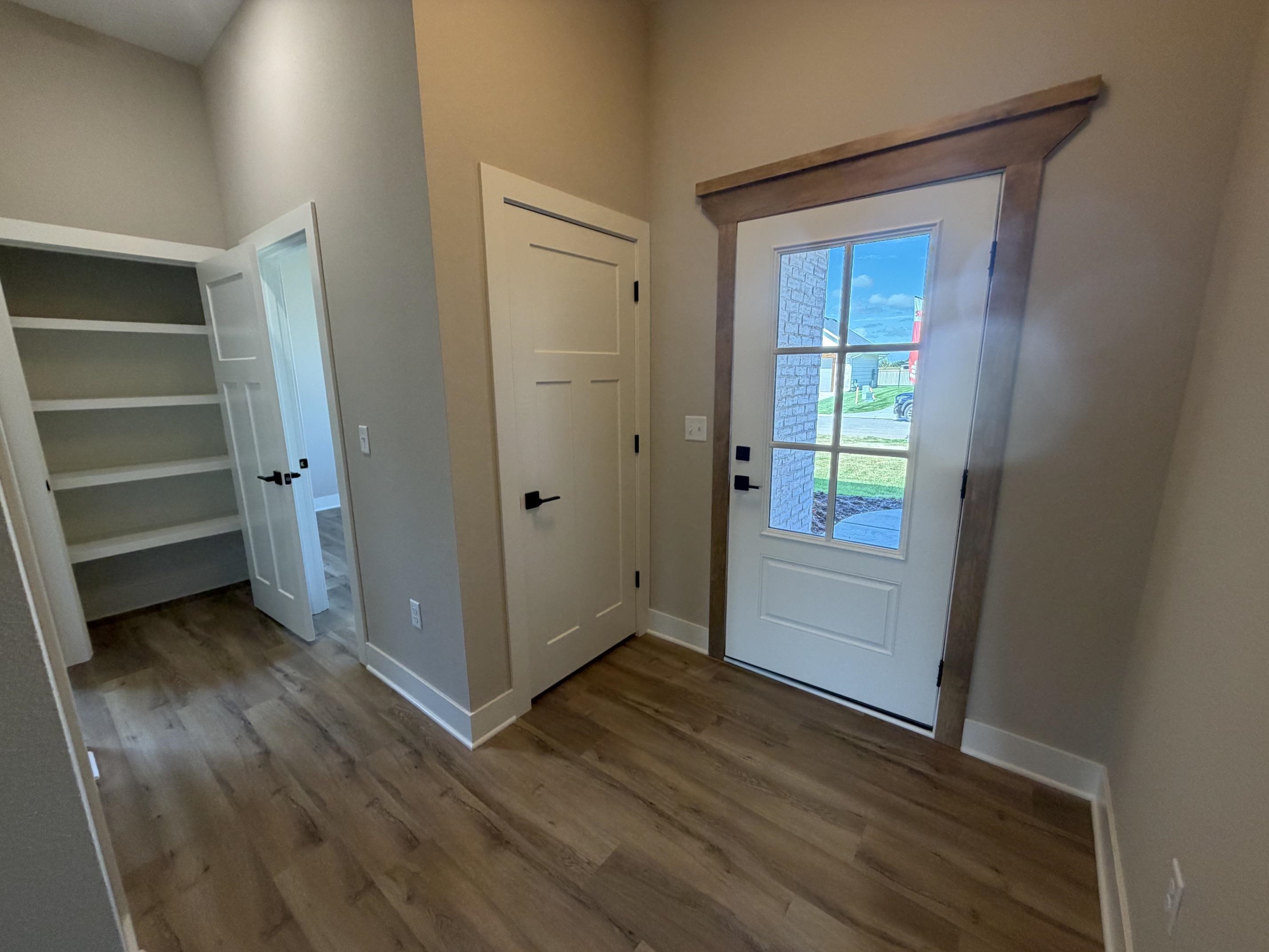 706 N Rainbow Lake Ct Property Photo 12