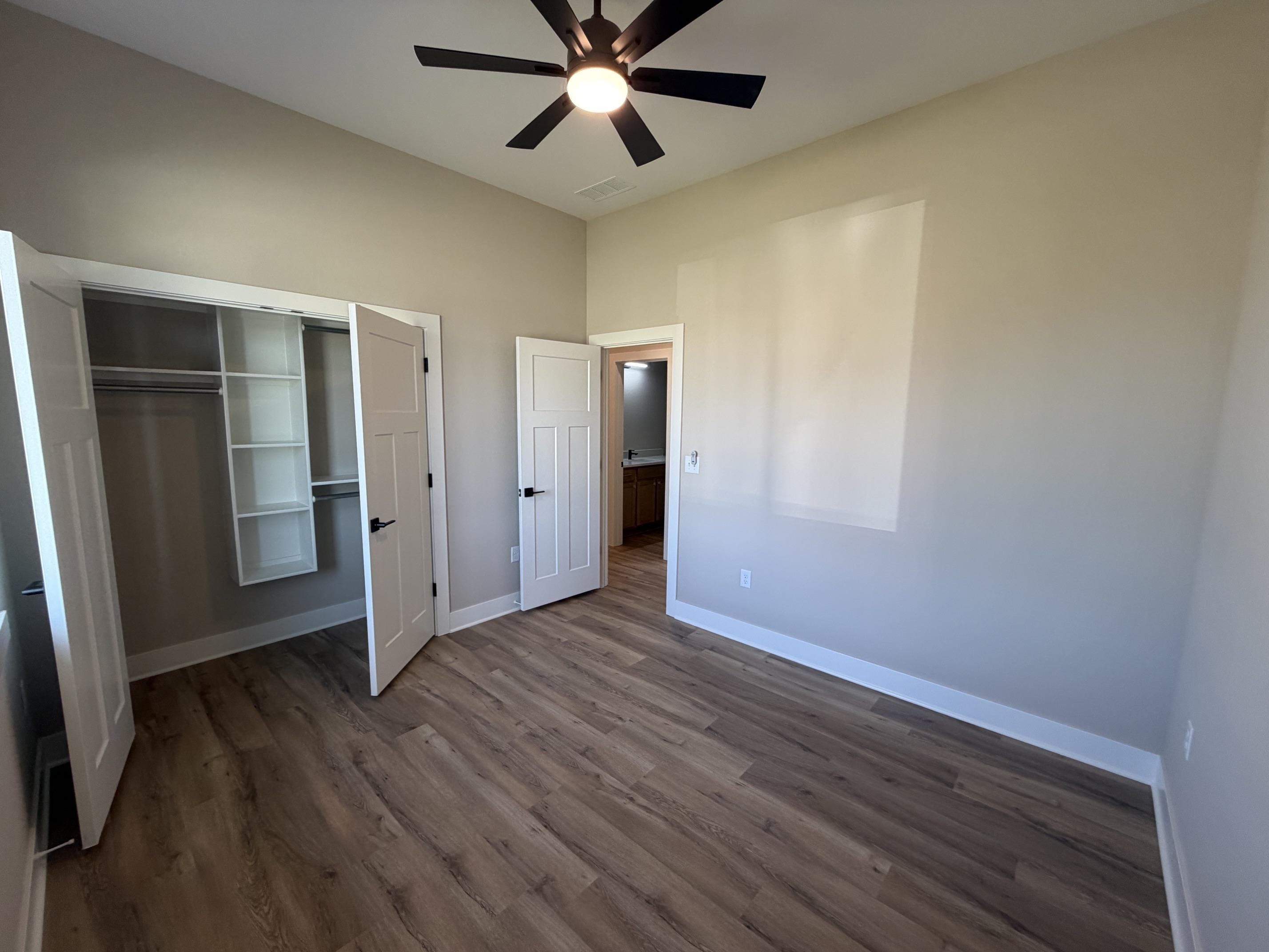 706 N Rainbow Lake Ct Property Photo 16