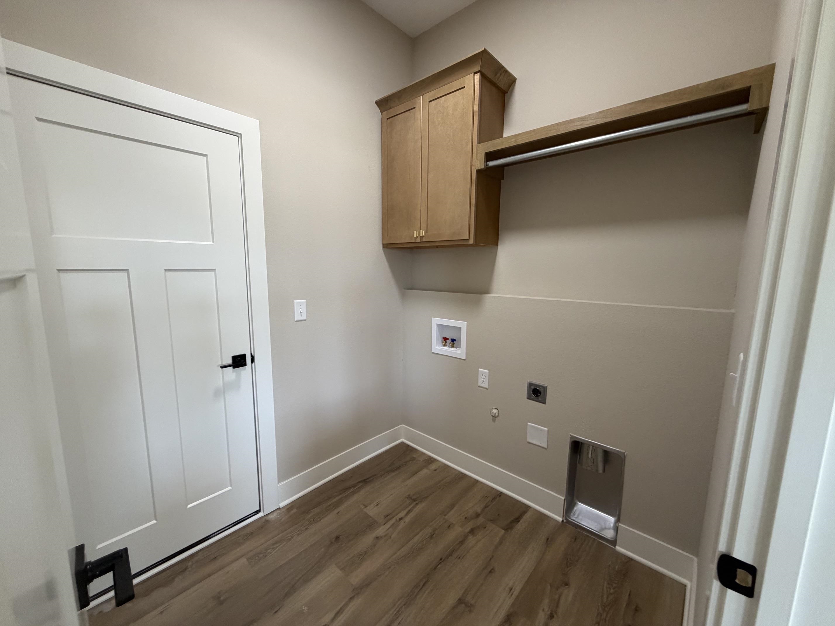 706 N Rainbow Lake Ct Property Photo 17