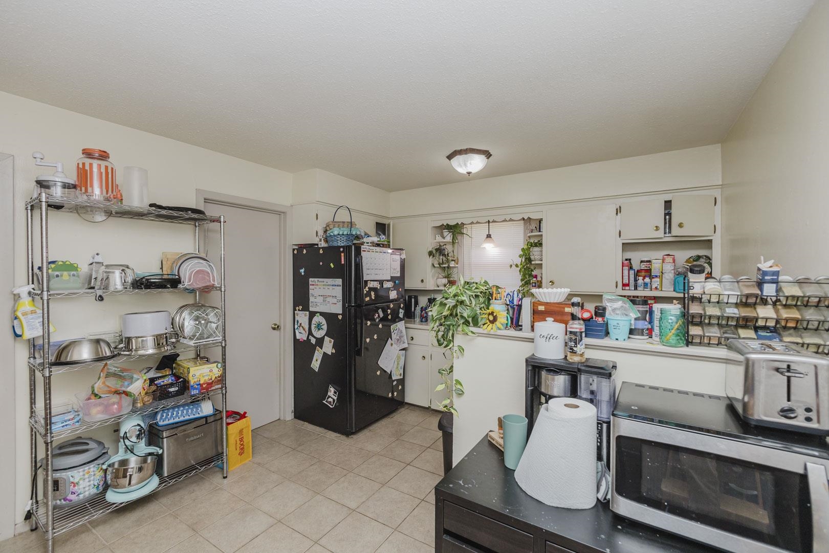 2524 W Columbine Property Photo 9
