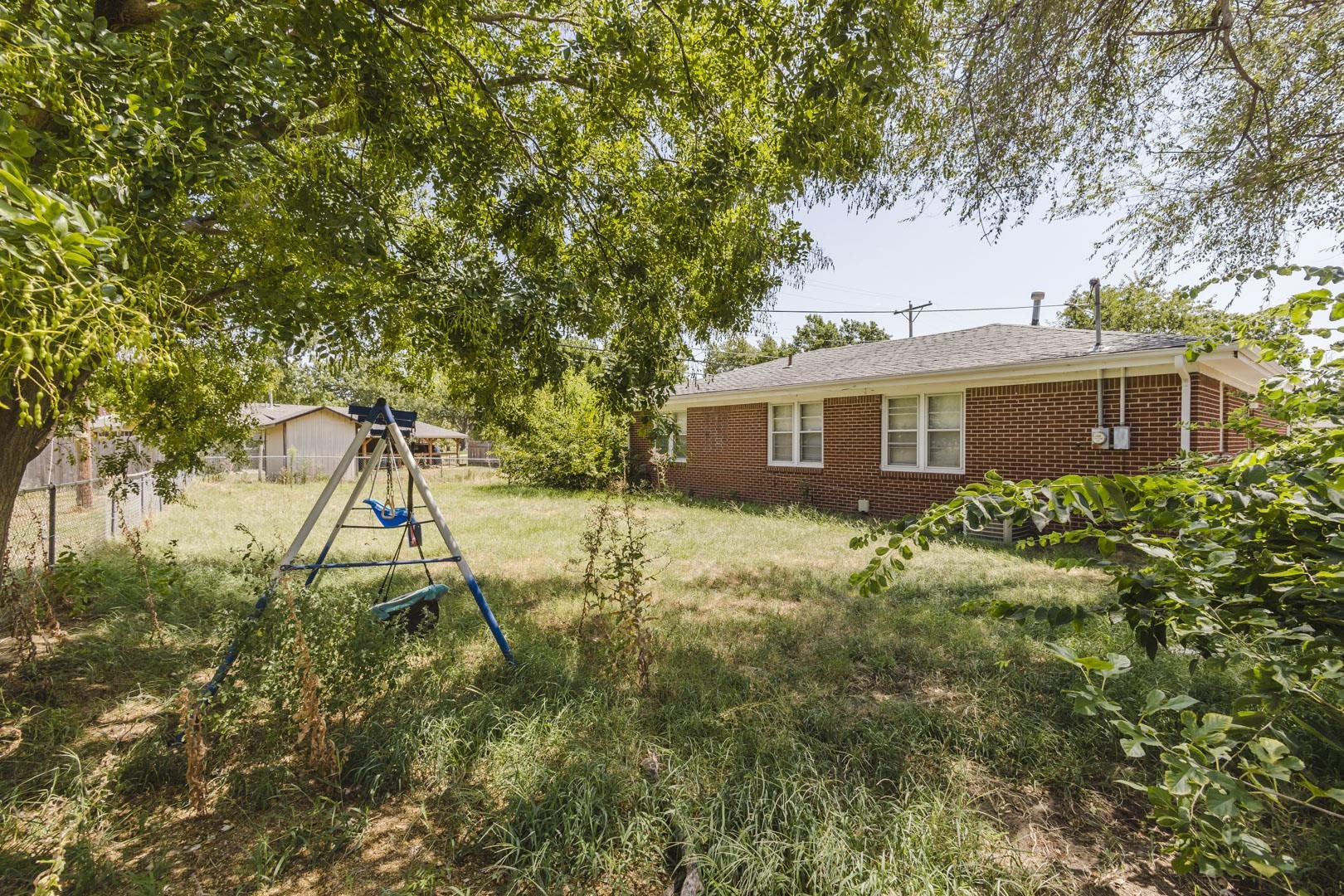 2524 W Columbine Property Photo 33