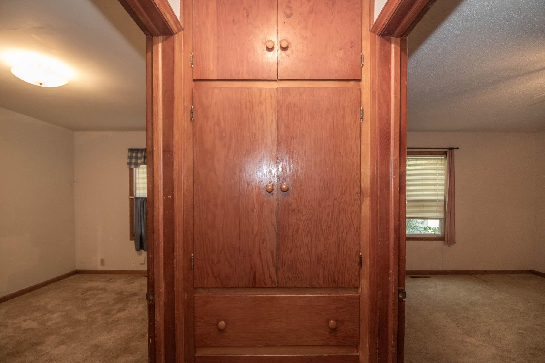 623 E Mulvane Property Photo 13