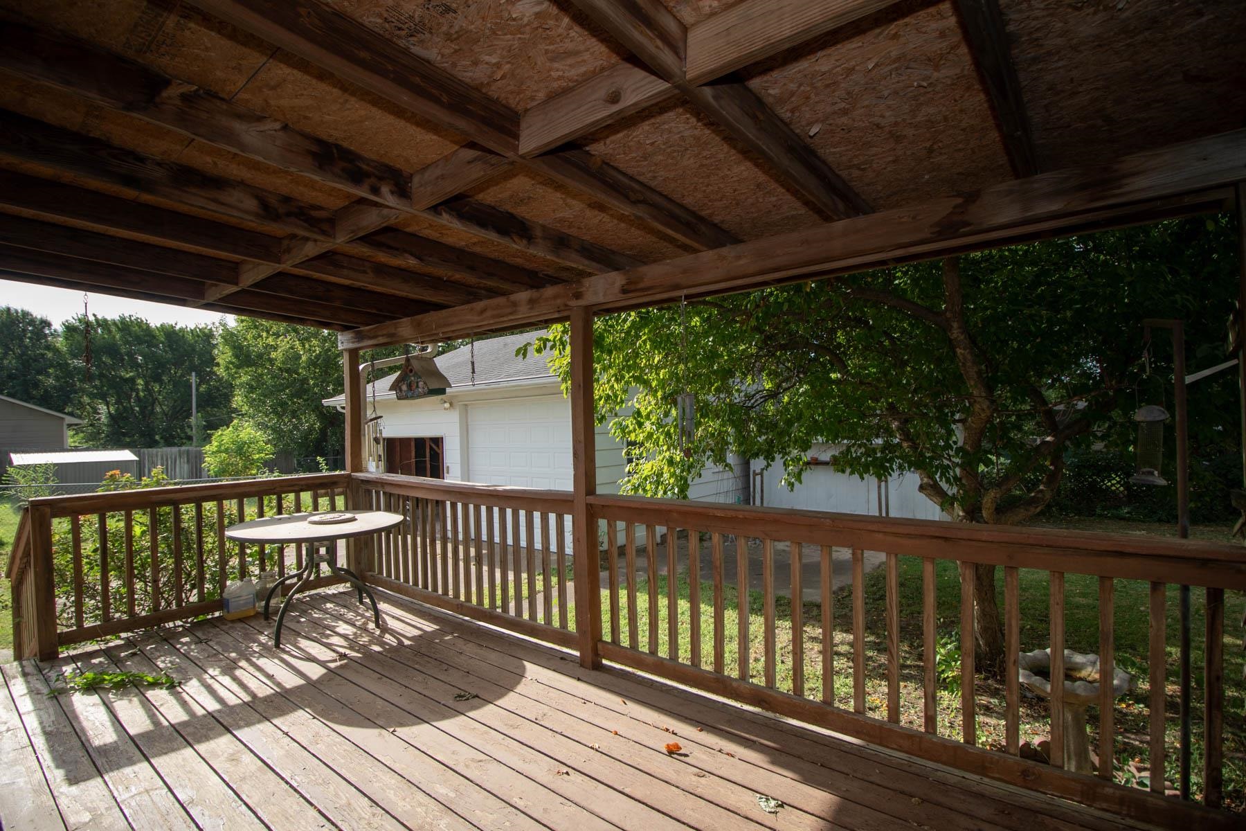 623 E Mulvane Property Photo 21