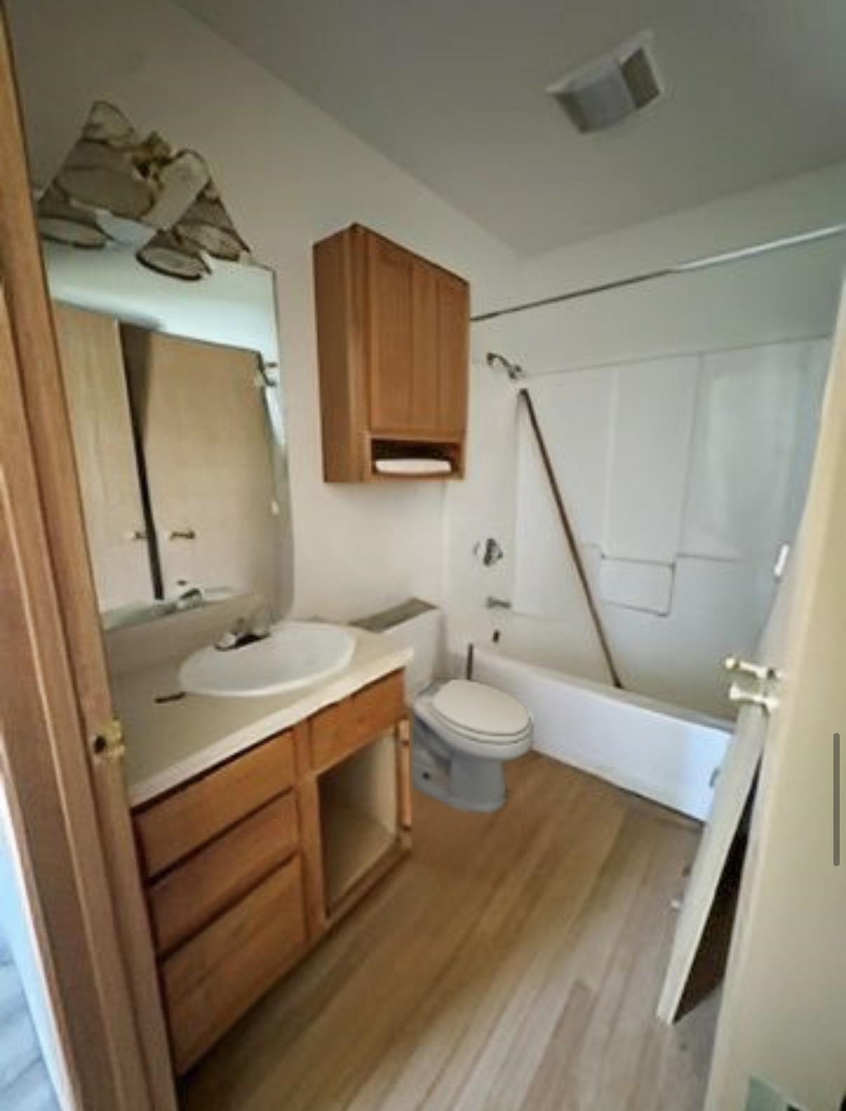 1401 Forrest Property Photo 6