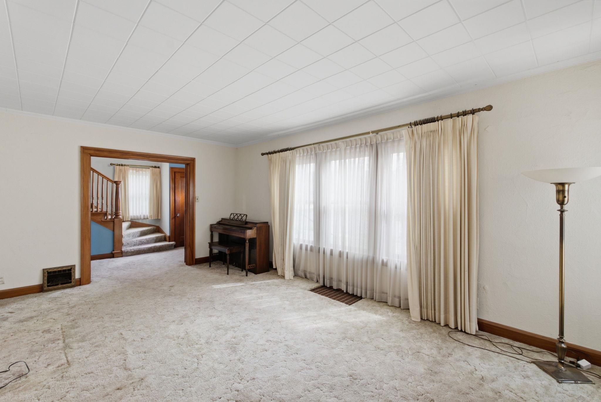 1857 N Lorraine Property Photo 8