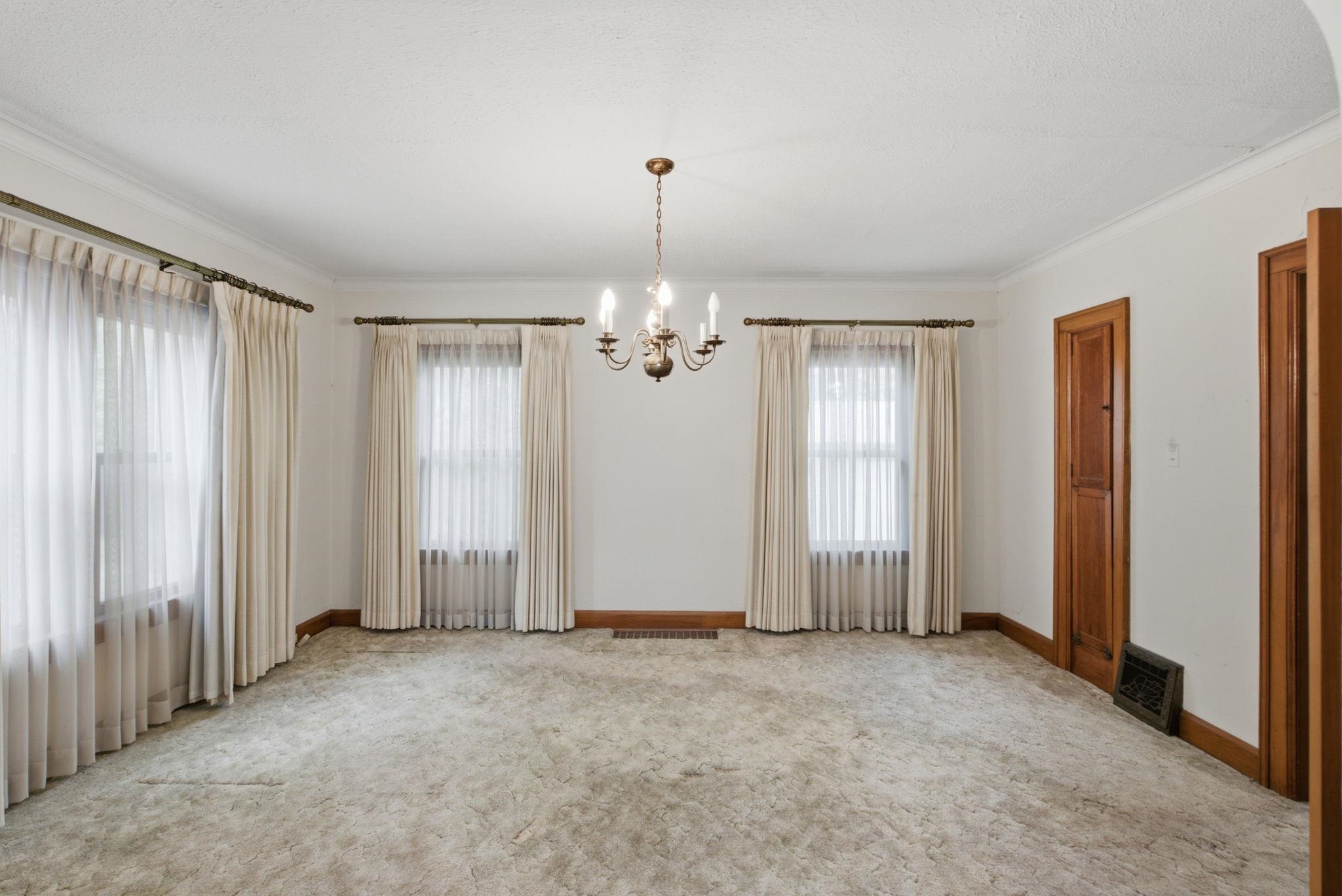 1857 N Lorraine Property Photo 9