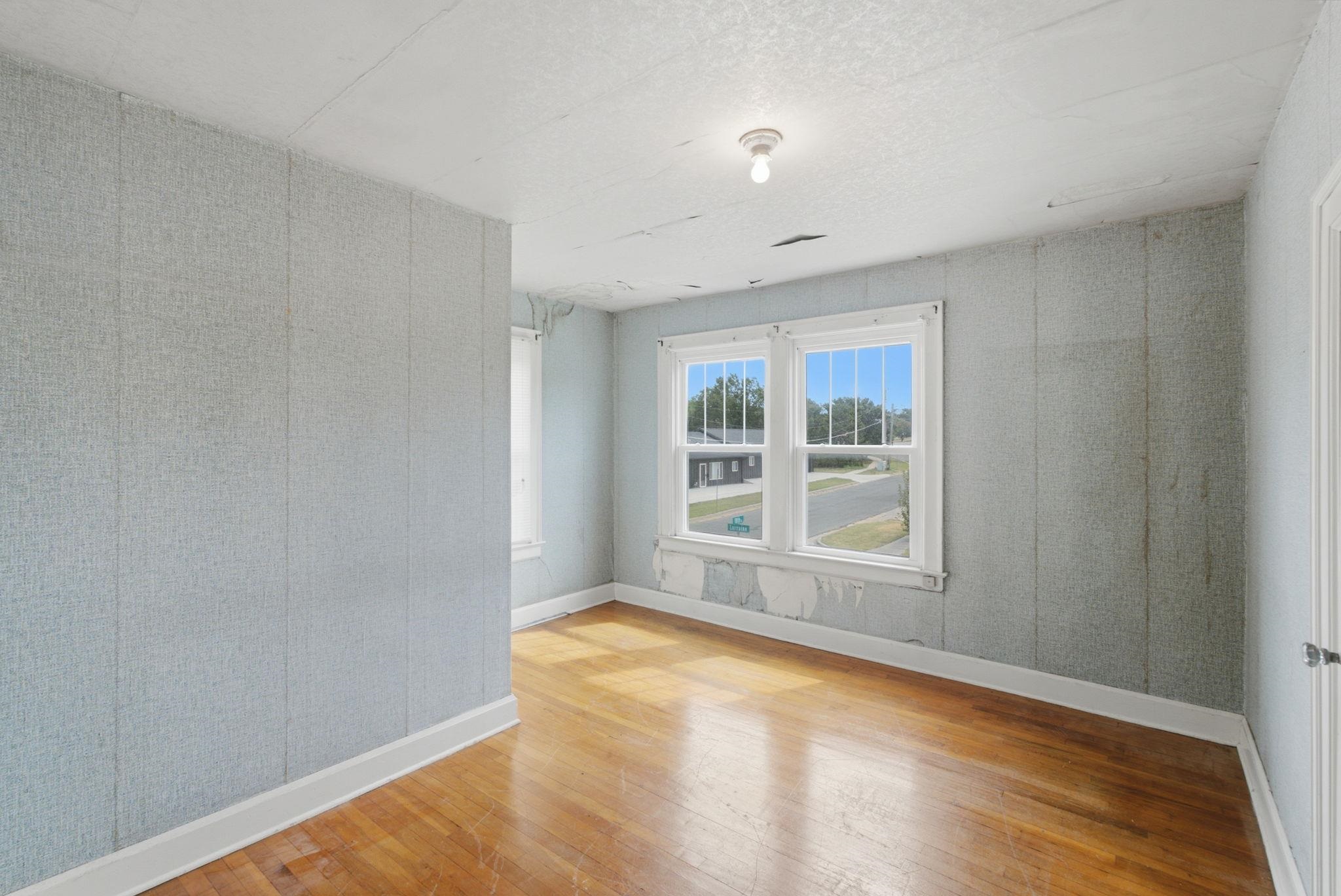 1857 N Lorraine Property Photo 22
