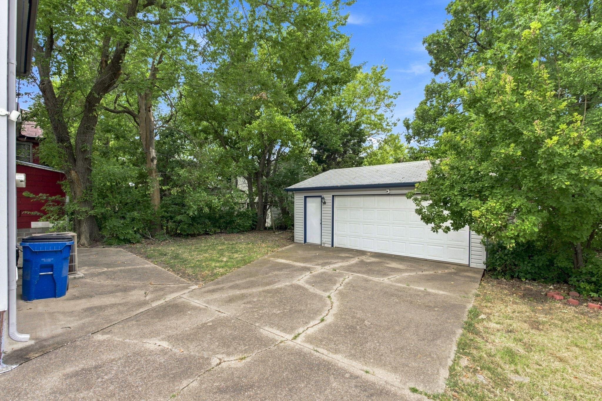 1857 N Lorraine Property Photo 26