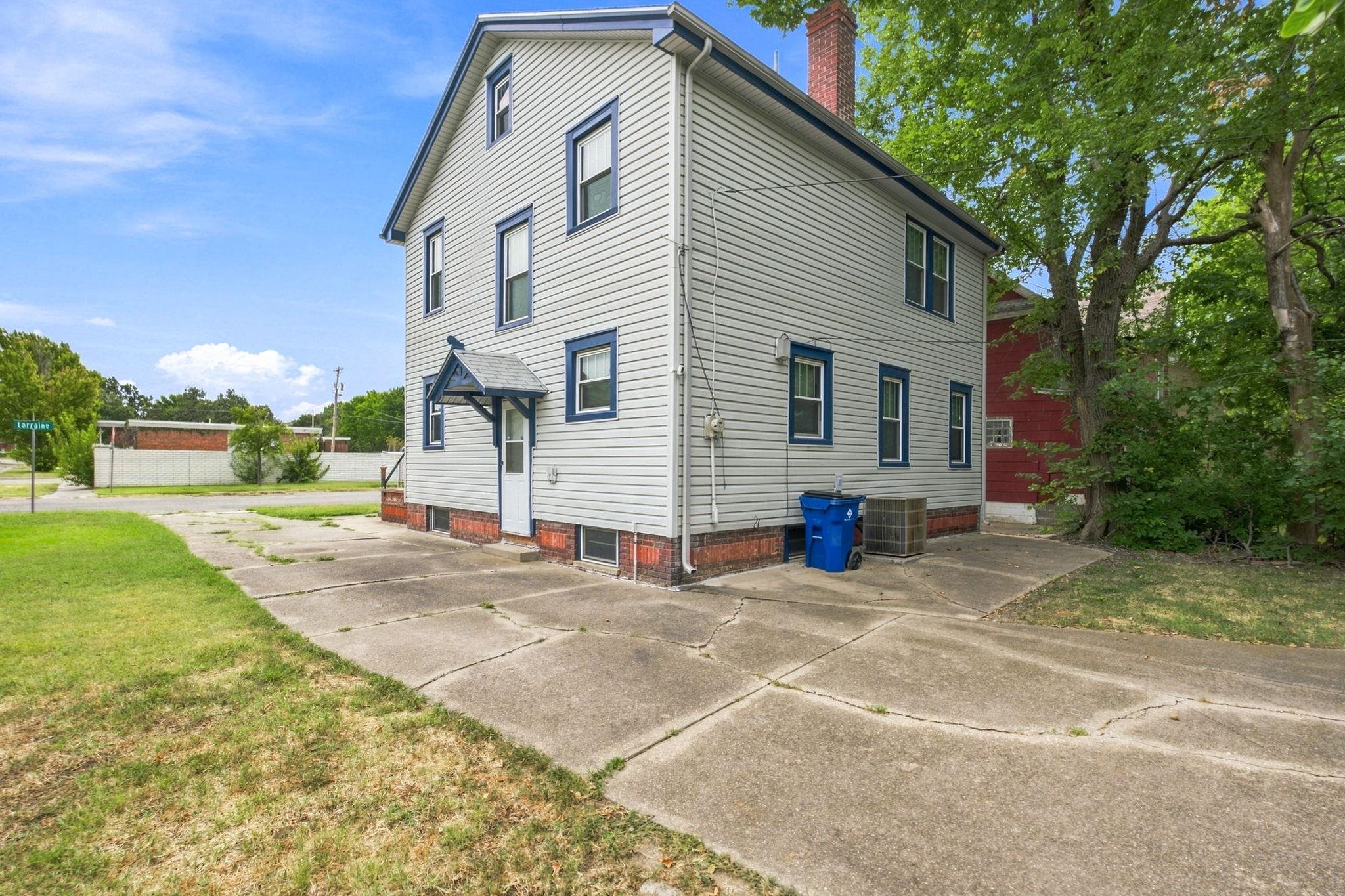 1857 N Lorraine Property Photo 31