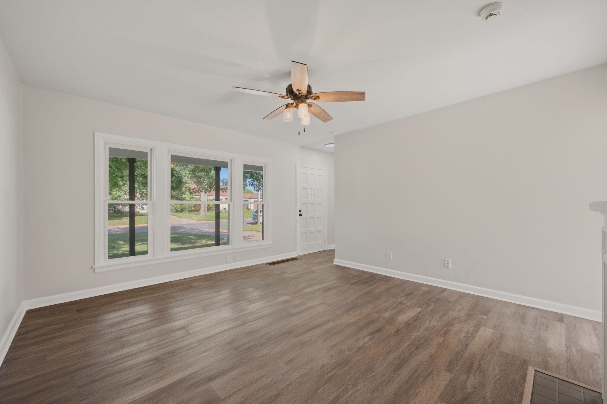1500 N Sedgwick Property Photo 6