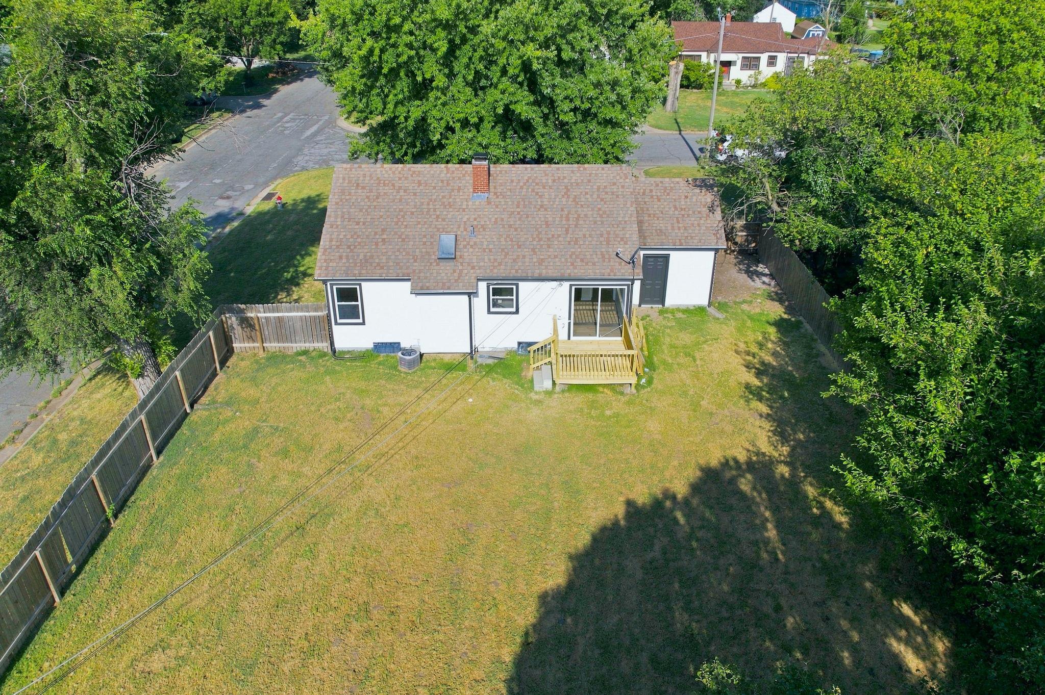 1500 N Sedgwick Property Photo 20