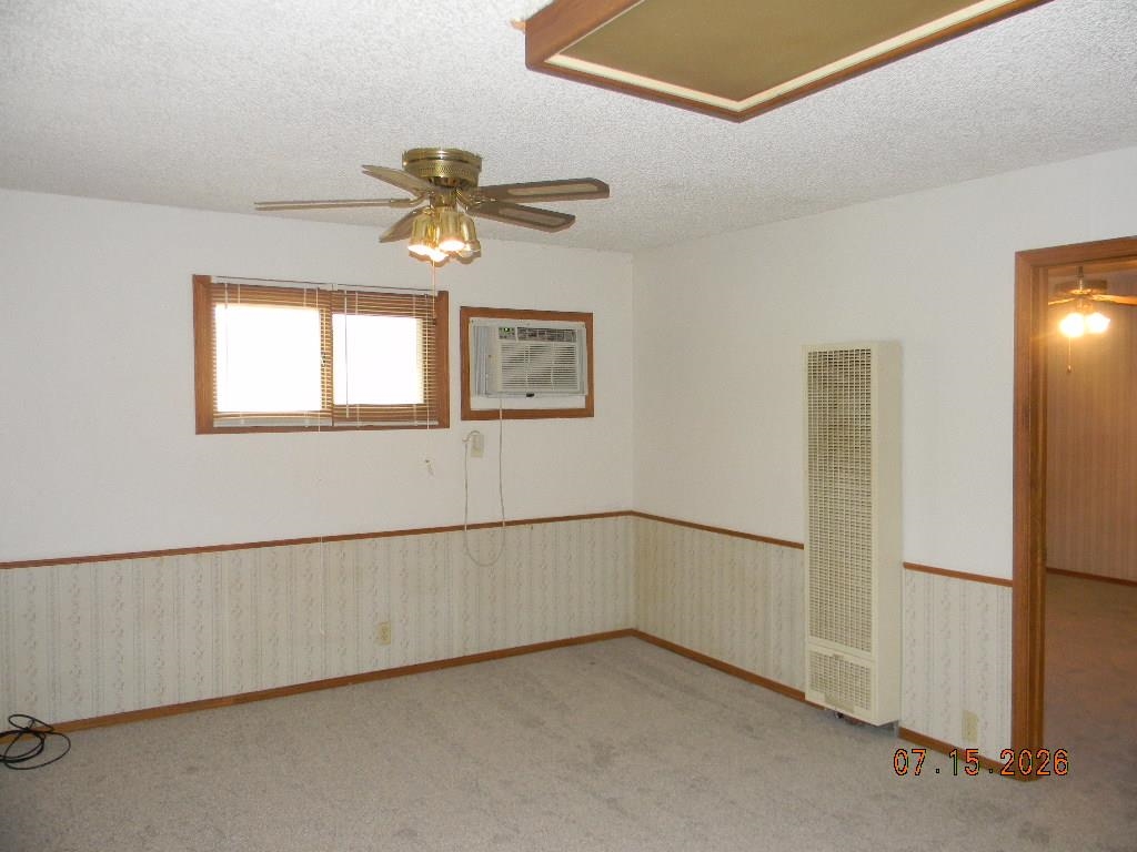 315 S Stewart Dr Property Photo 4