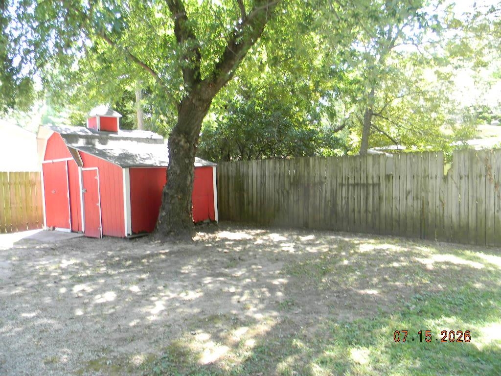 315 S Stewart Dr Property Photo 17