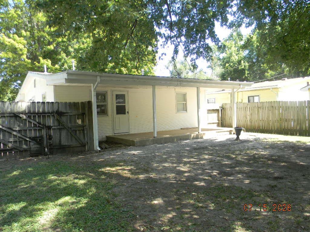 315 S Stewart Dr Property Photo 18