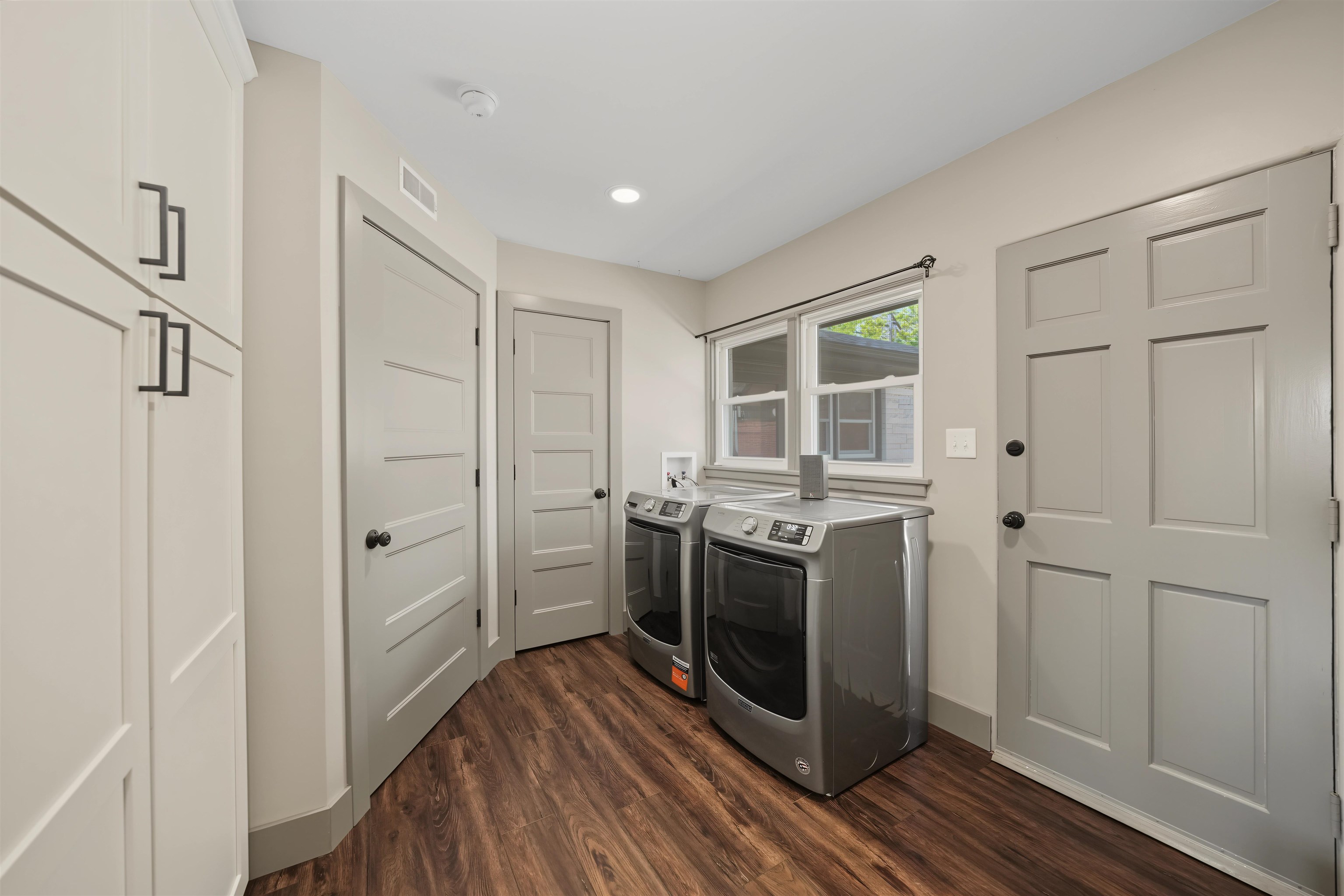 147 Overhill Rd Property Photo 13