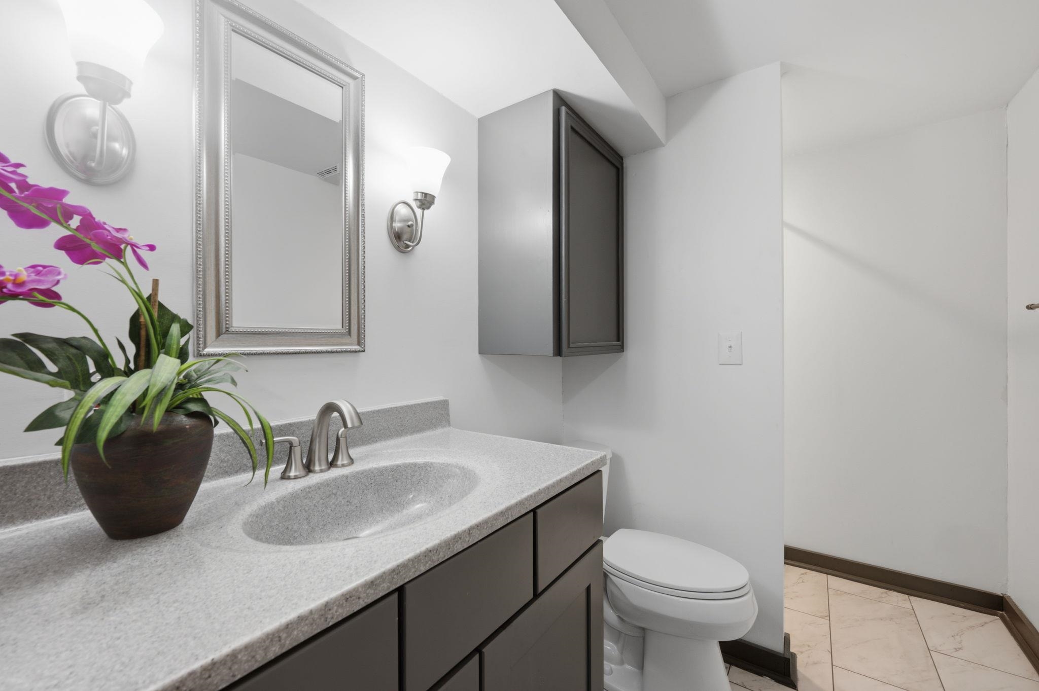 1104 N Pinecrest Street Property Photo 29