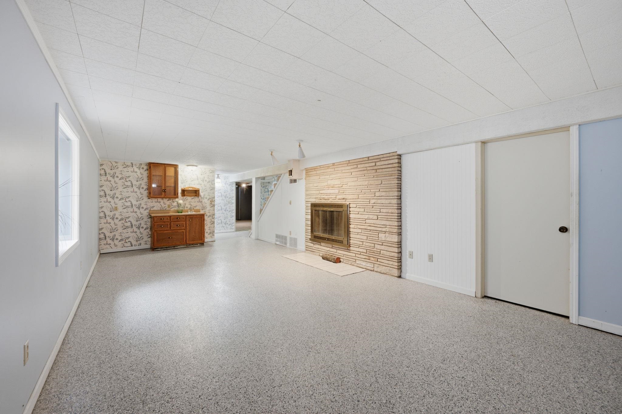 1104 N Pinecrest Street Property Photo 29