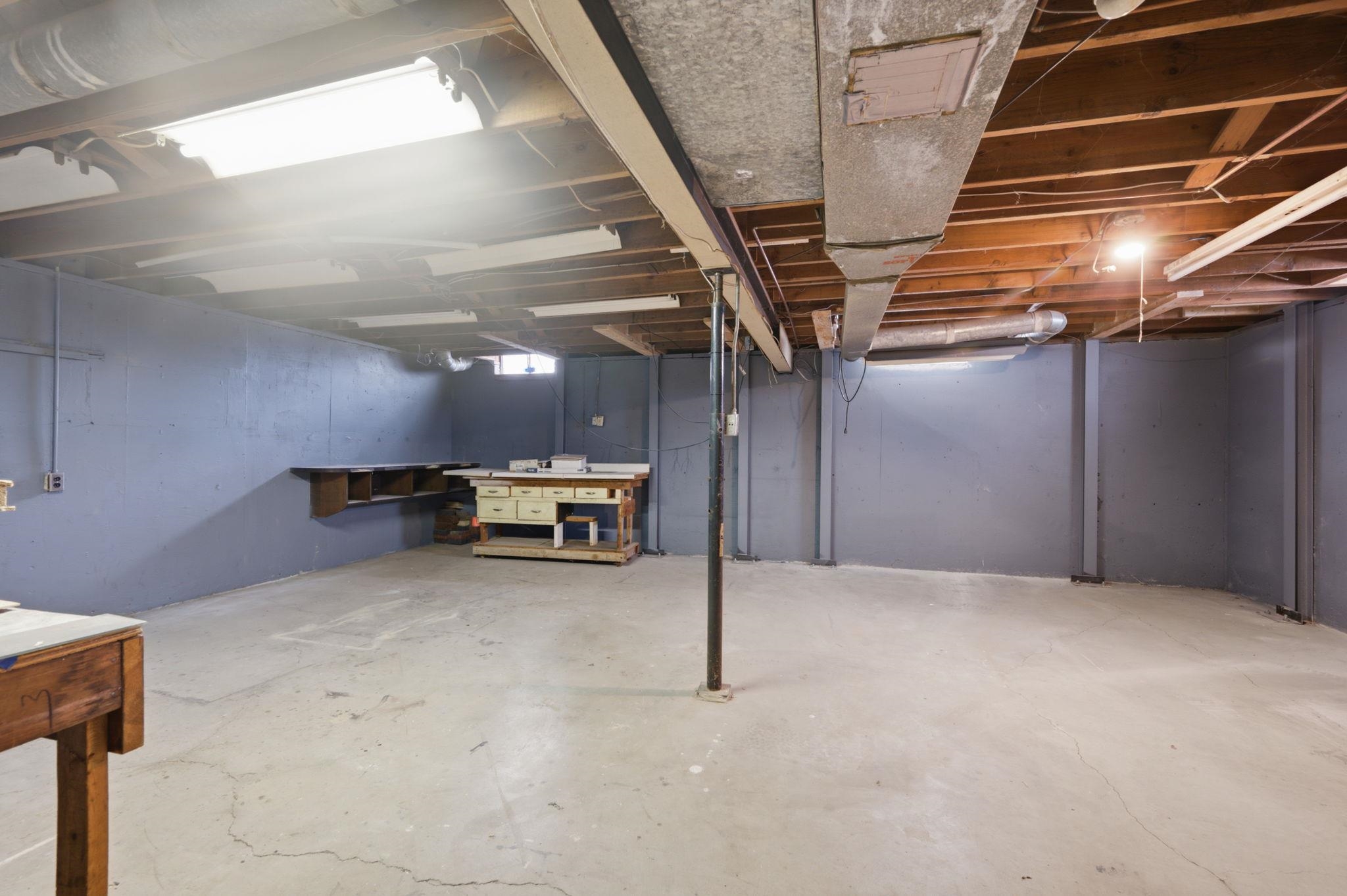 1104 N Pinecrest Street Property Photo 30