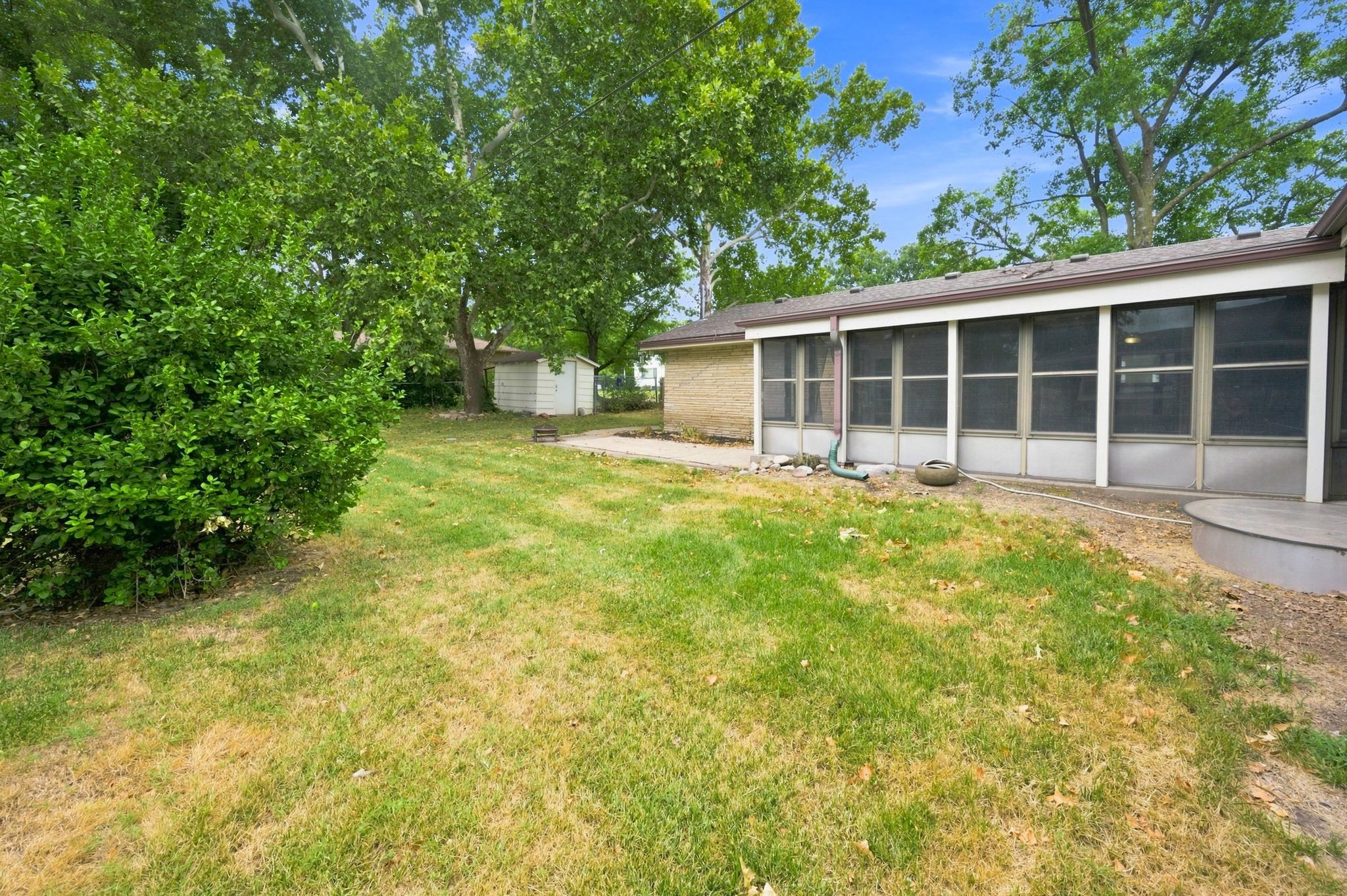 1104 N Pinecrest Street Property Photo 34