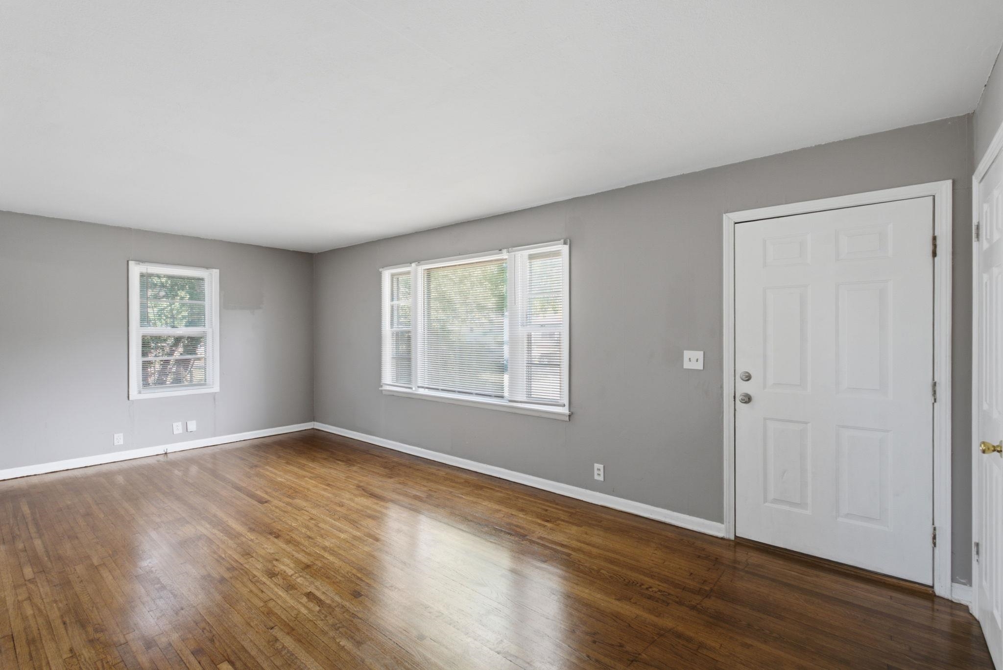 1715 S Saint Paul St Property Photo 7