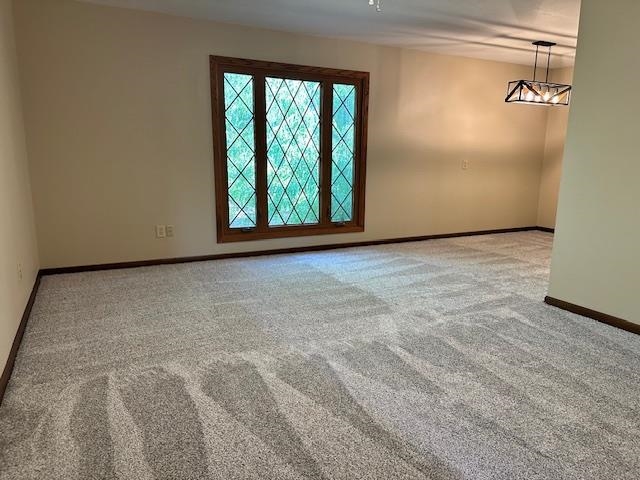 6606 N Madison Property Photo 5