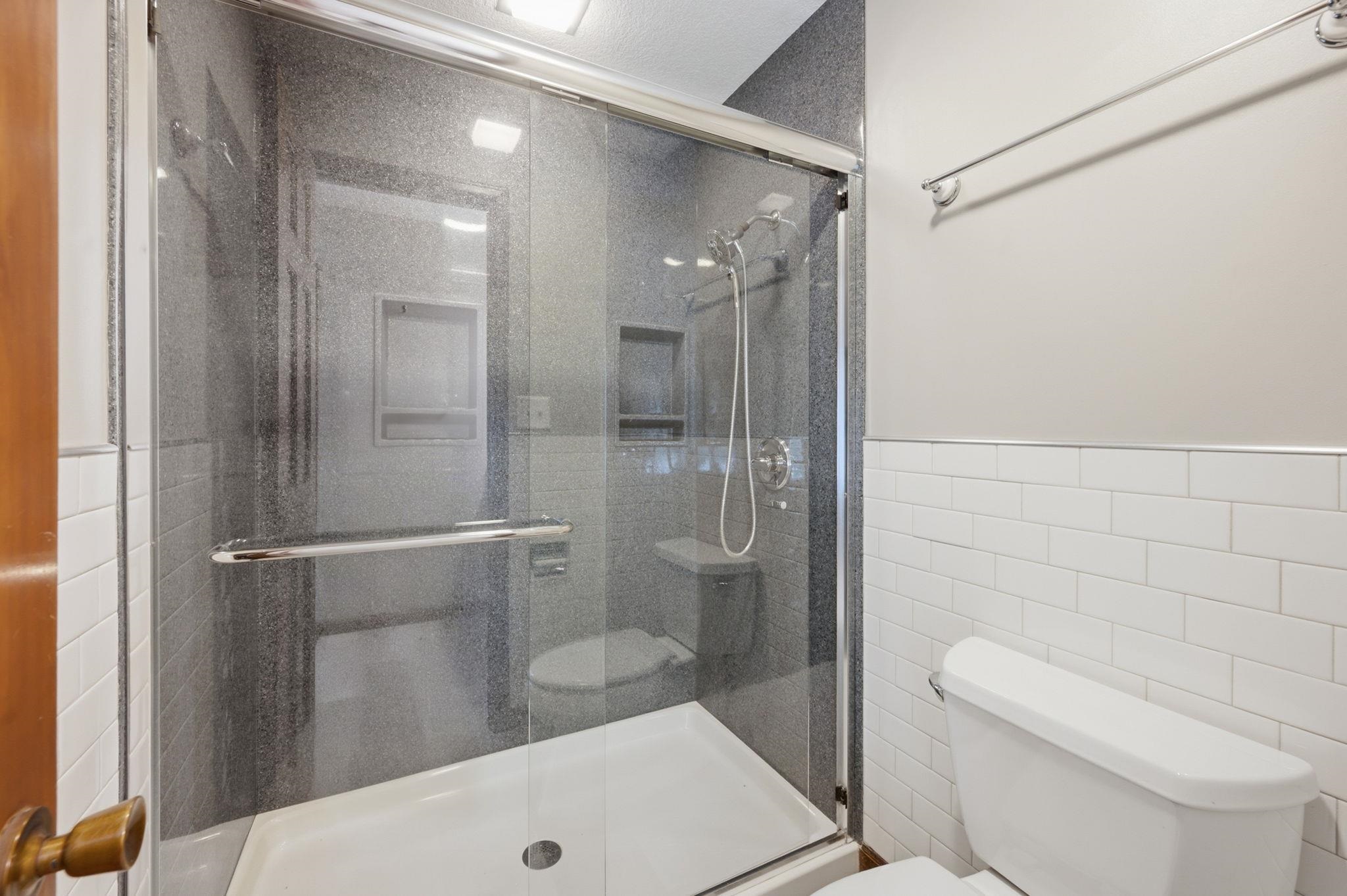 1861 Chelsea Dr Property Photo 22