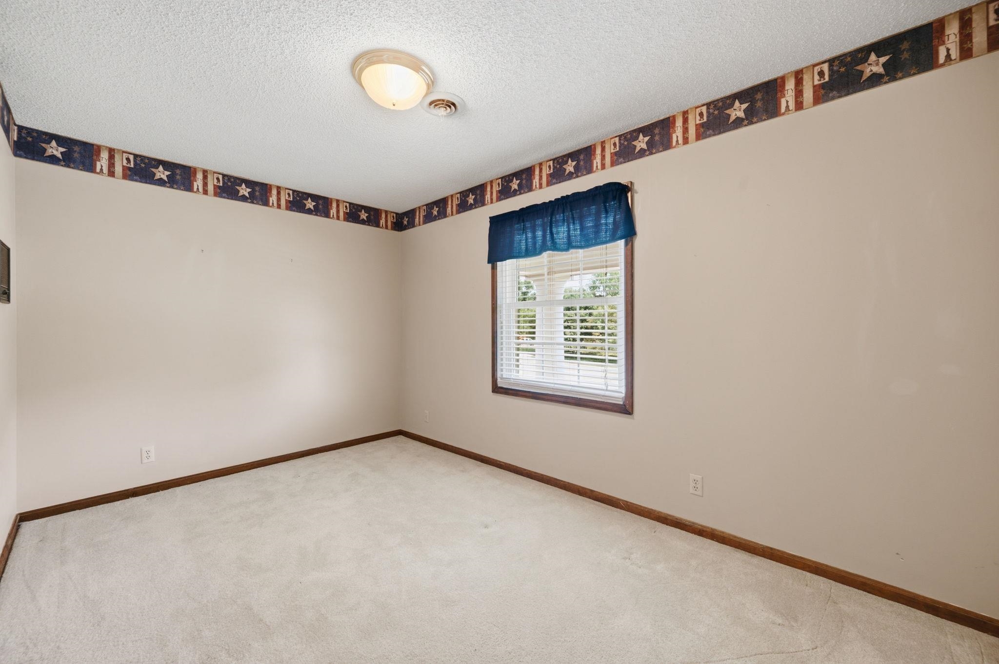 1861 Chelsea Dr Property Photo 25