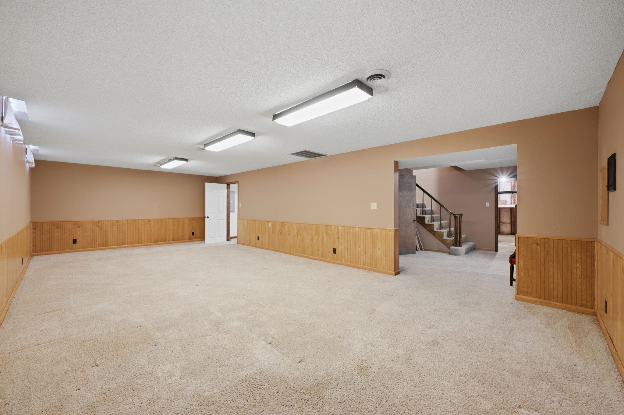 1861 Chelsea Dr Property Photo 29