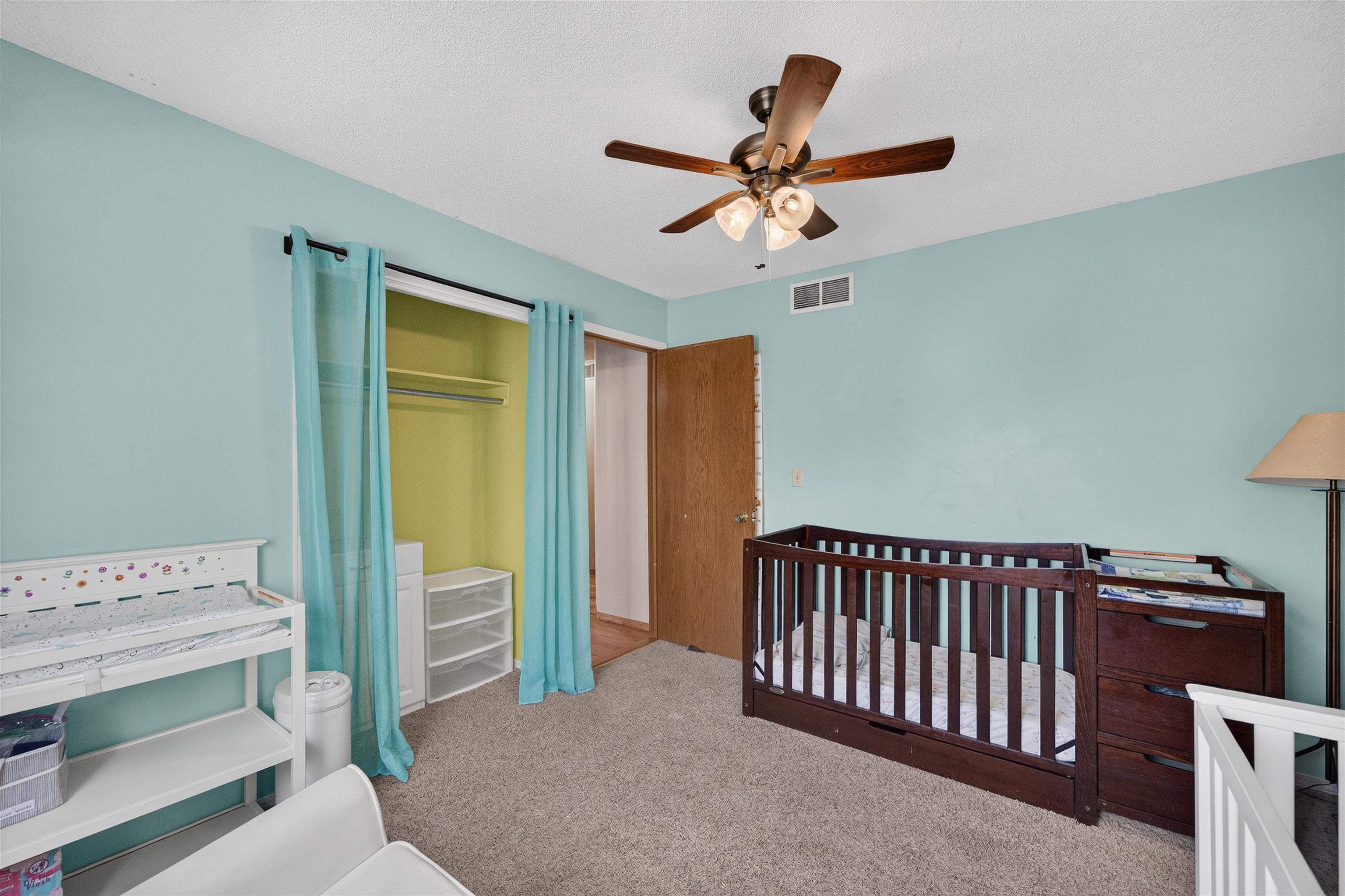 1240 S Todd Ct Property Photo 20