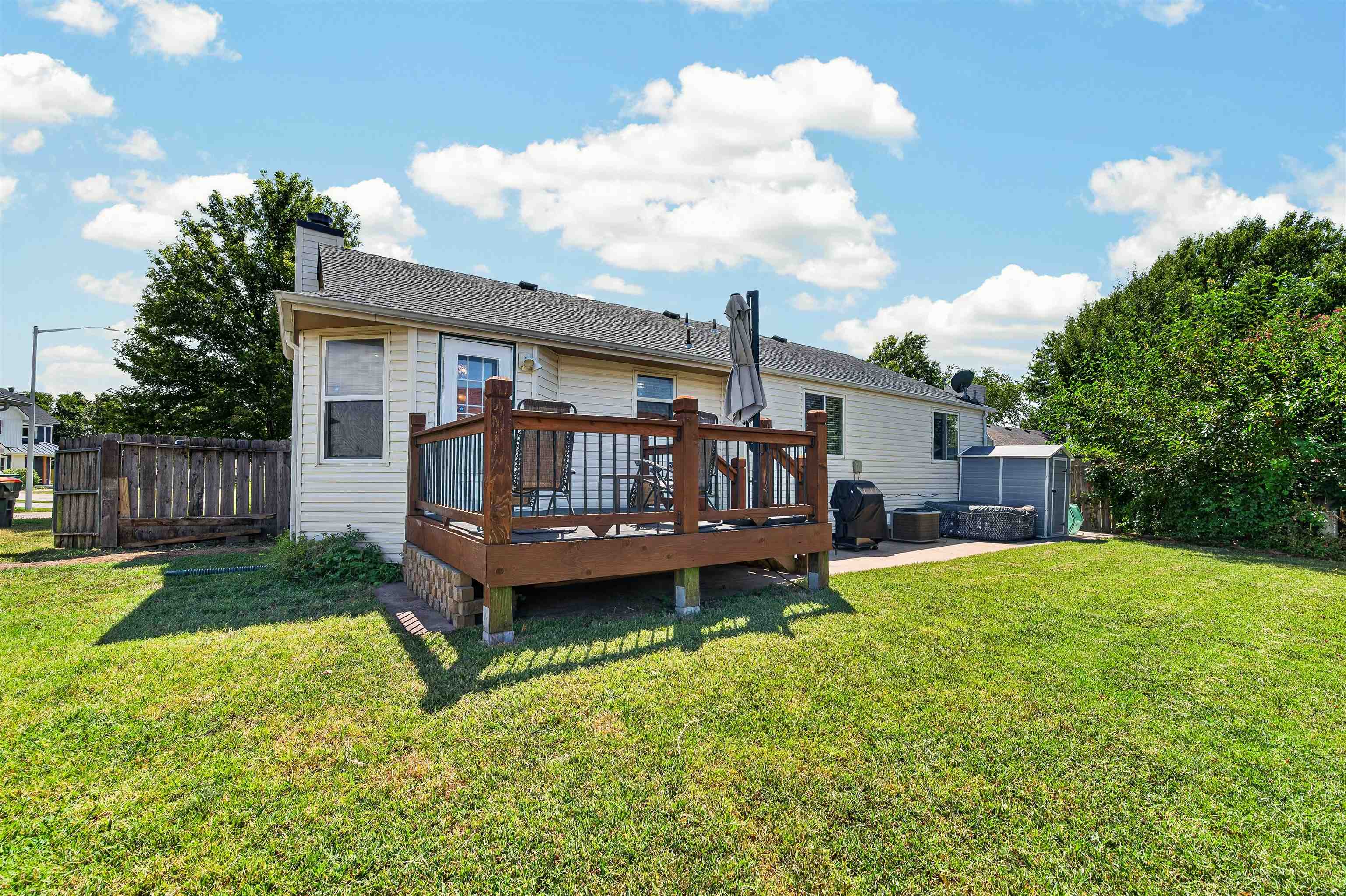 1240 S Todd Ct Property Photo 33