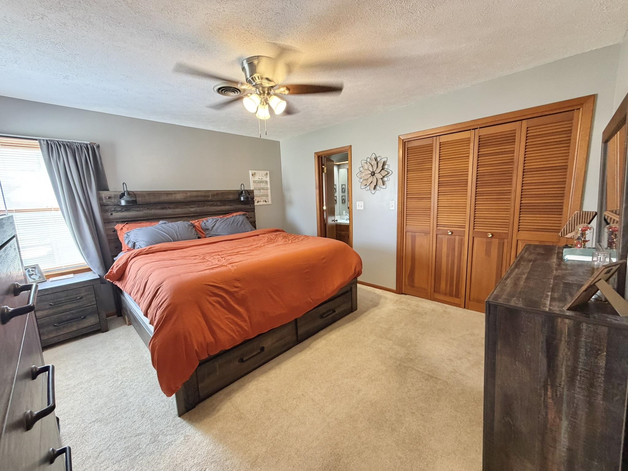 308 Pembroke Ln. Property Photo 9