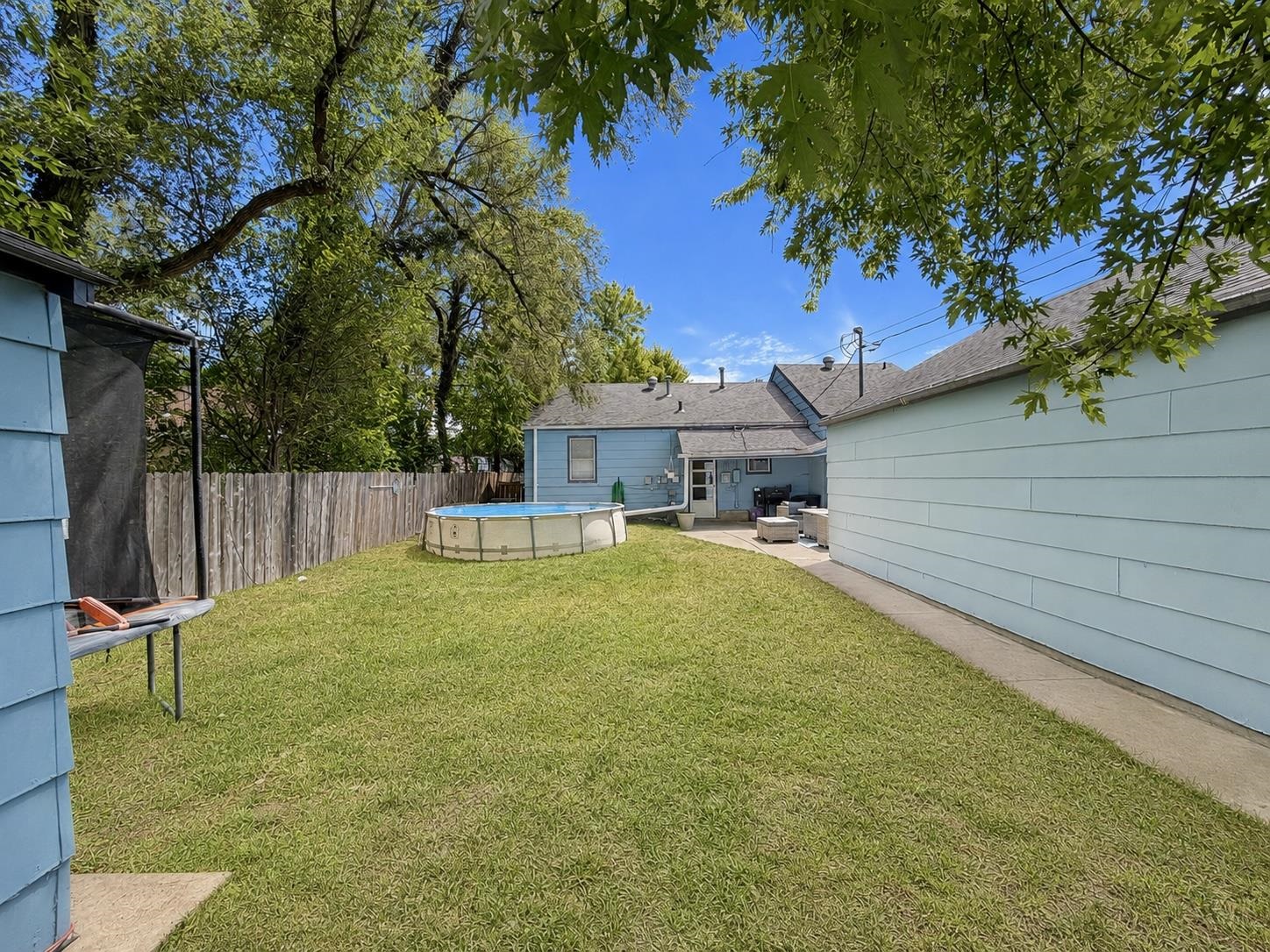 308 Pembroke Ln. Property Photo 20