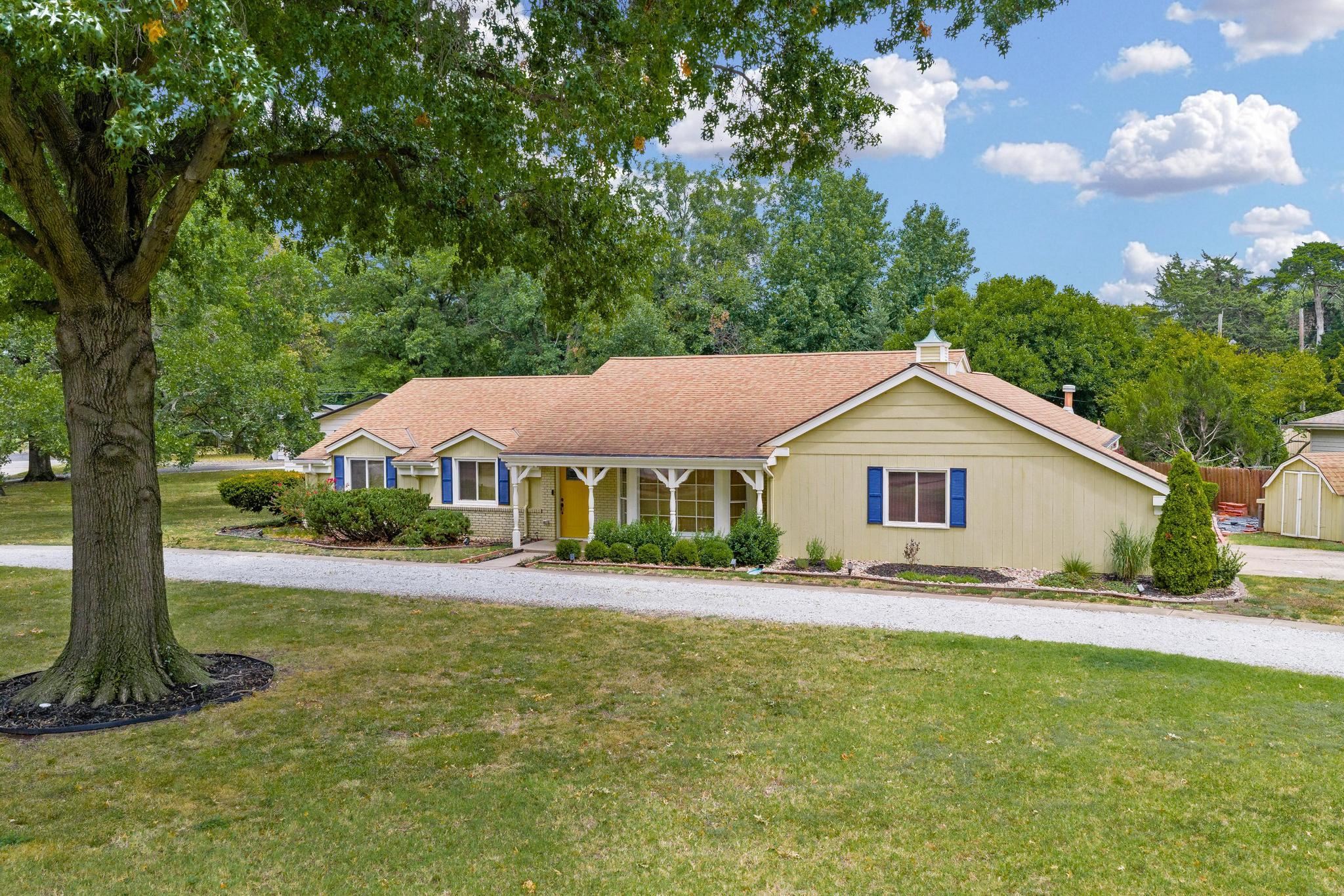 21 Fleetwood Dr