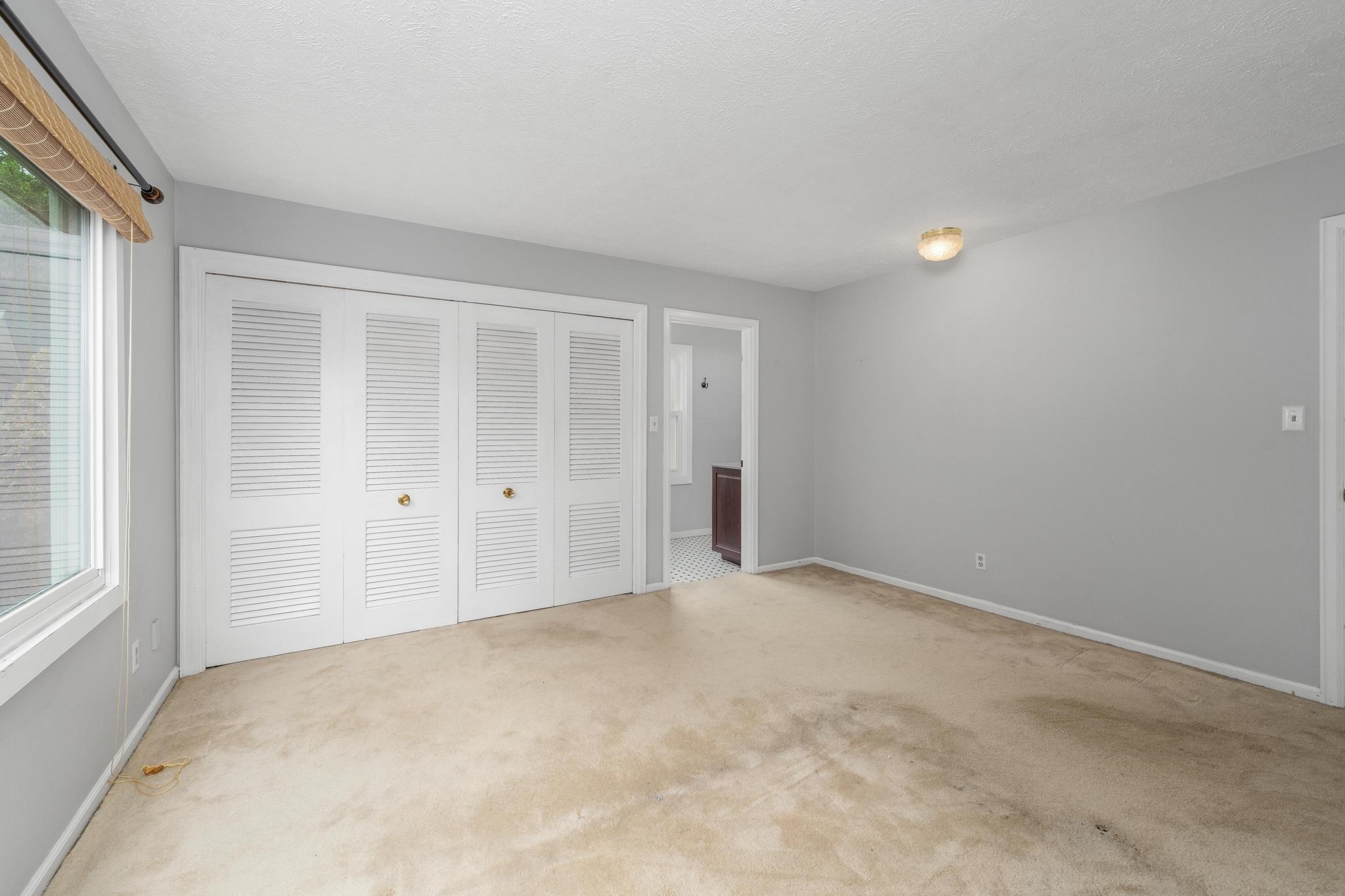 21 Fleetwood Dr Property Photo 20